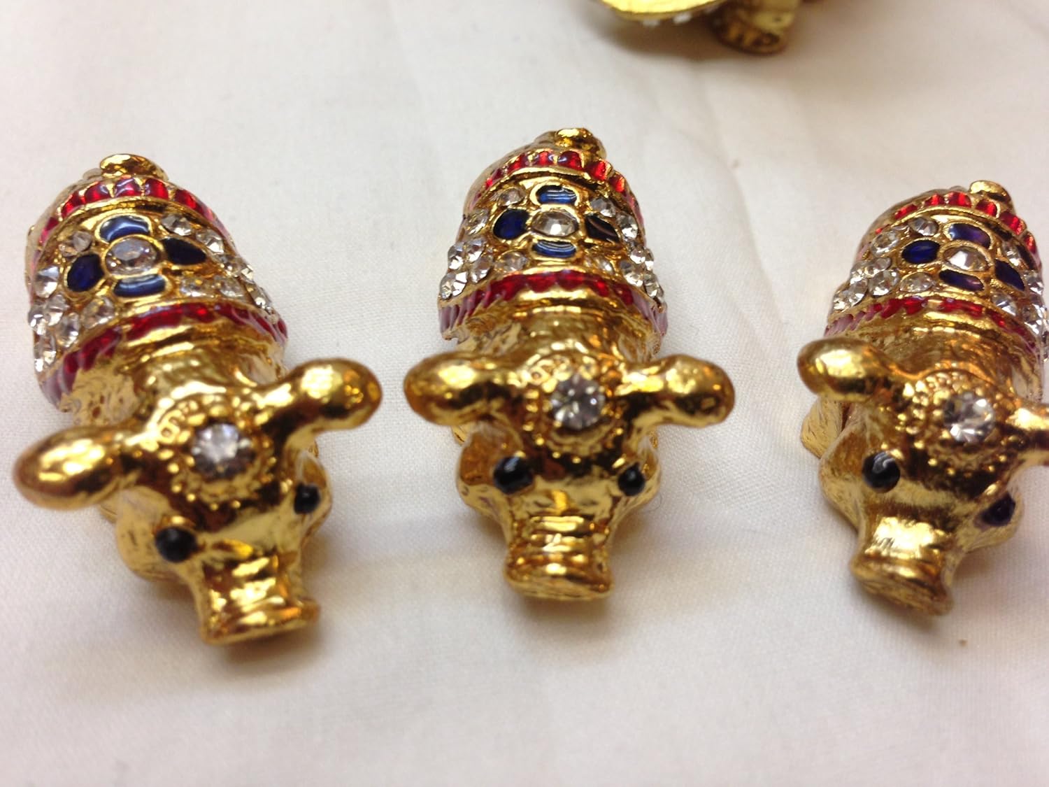 Gorgeous Mother and Three Babies Pig Piggy Piglet Jewelled Trinket Box Jewelry Box with Inlaid Crystal, Pill Box Figurine