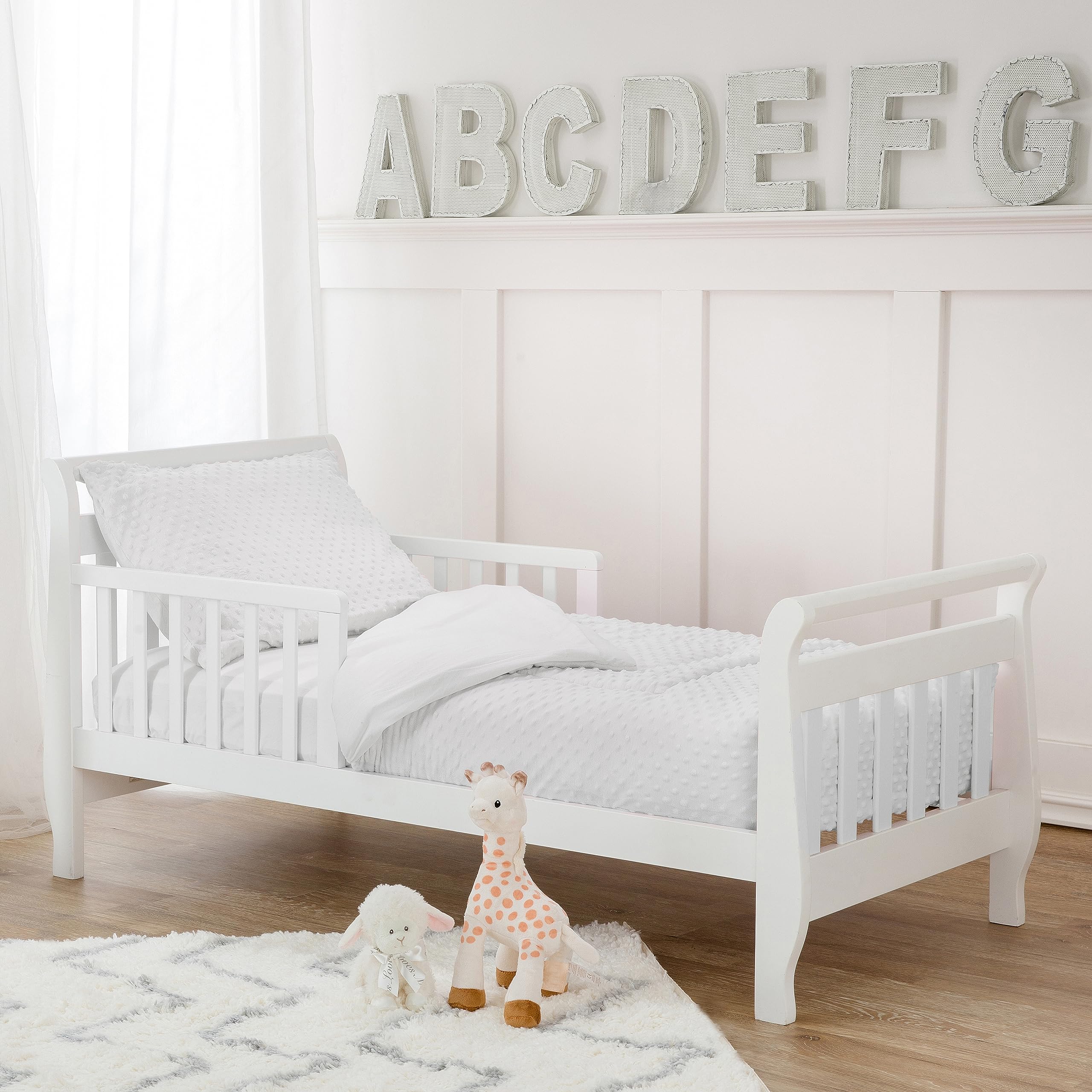 American Baby Company Heavenly Soft Minky Dot Chenille Toddler Bedding Set White 4 Piece for Boys and Girls