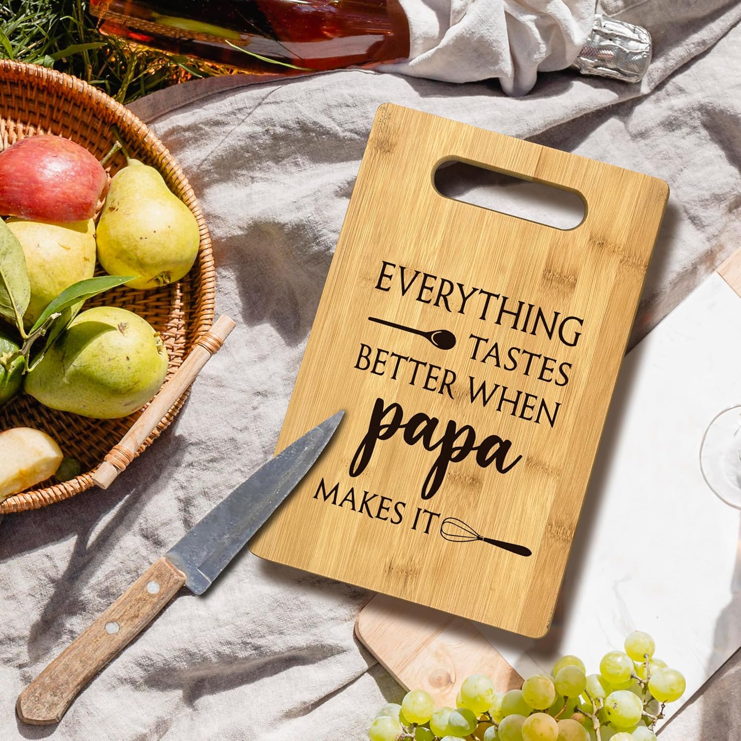 FONDCANYON Papa Gifts, Gift for Papa, Everything Tastes Better When Papa Makes It Grandpa Gift Bamboo Cutting Board Kitchen Decor, Papas Grandpa Gifts for Papa Grandpa Birthday Christmas Father's Day