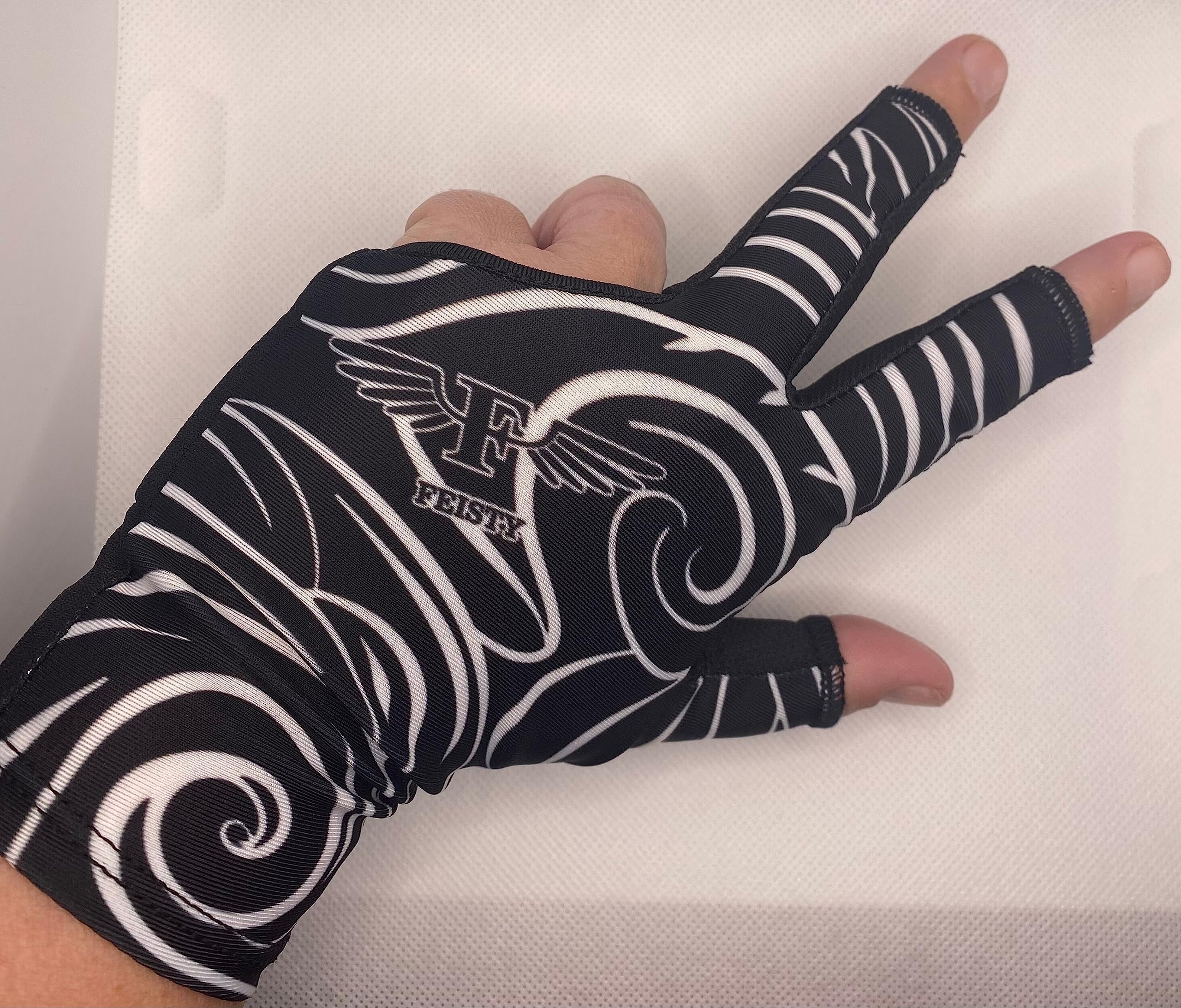 Feisty Billiards Black/White Swirl Billiards Glove (Blac/White Swirl, Small, Right)