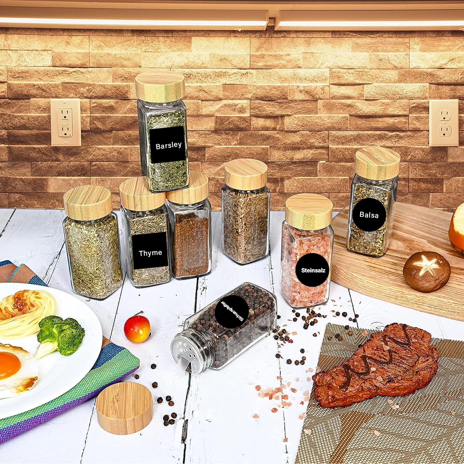 24 Pièces Pot a Epices en Verre et Bois,120 ml Bocaux à Épices,Pots à Épices Cuisine,Pot Epices Verre avec Tamis Étiquettes Brosser Entonnoir,Bocaux Epices pour Rangement des Épices Cuisine