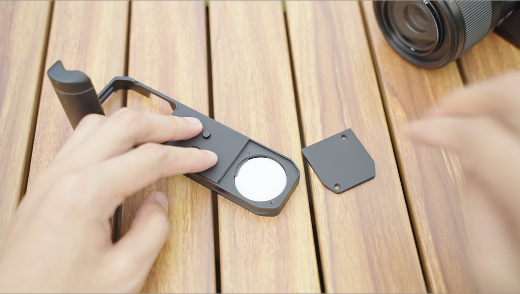 Amazon.com : Metal Hand Grip L Bracket for Nikon Z f Camera, Zf