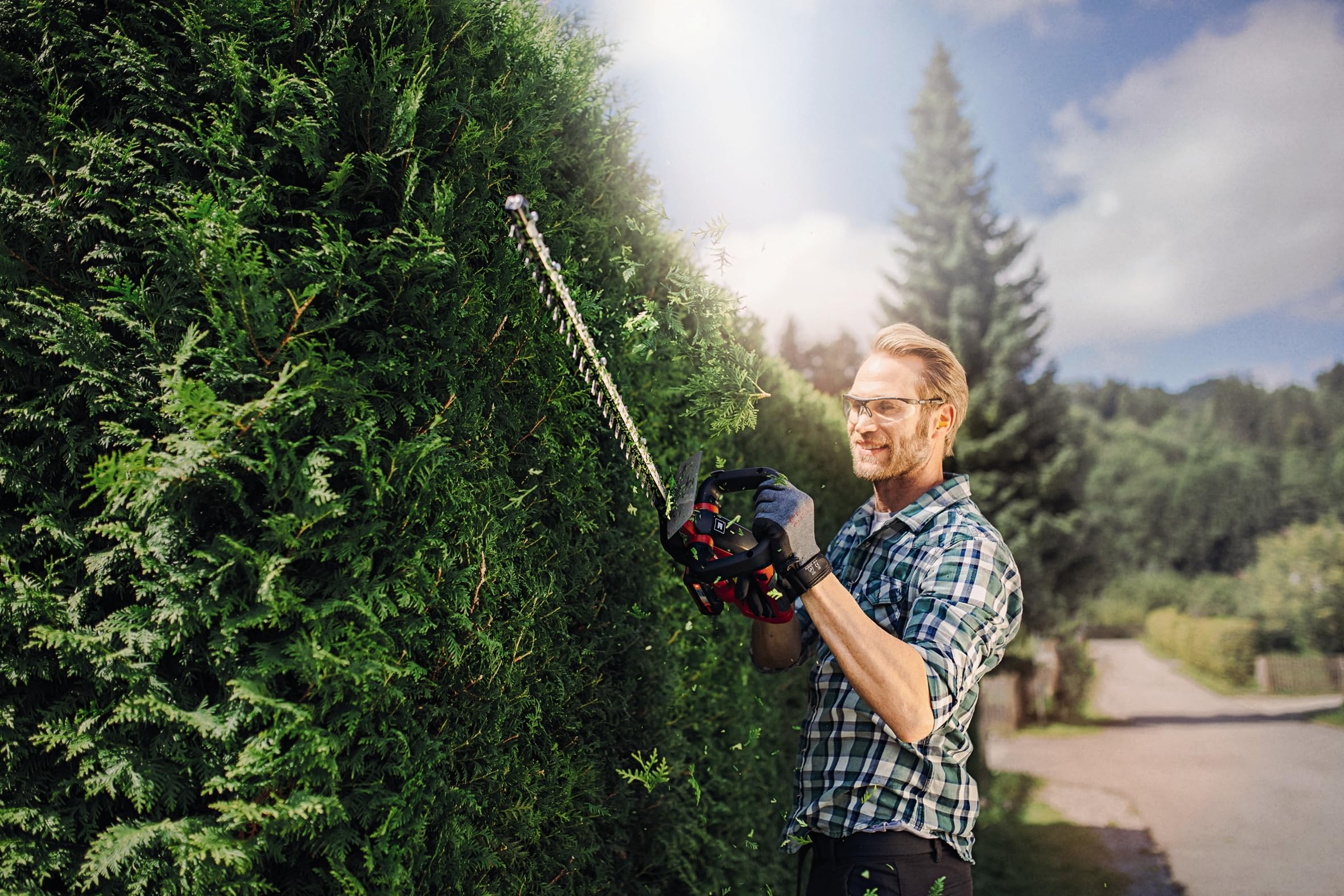 Einhell Tagliasiepi a batteria GC-CH 1846 Li-Solo Power X-Change (18 V, 46 cm lunghezza di taglio, 15 mm distanza tra i denti, maniglia ergonomica, senza batteria)