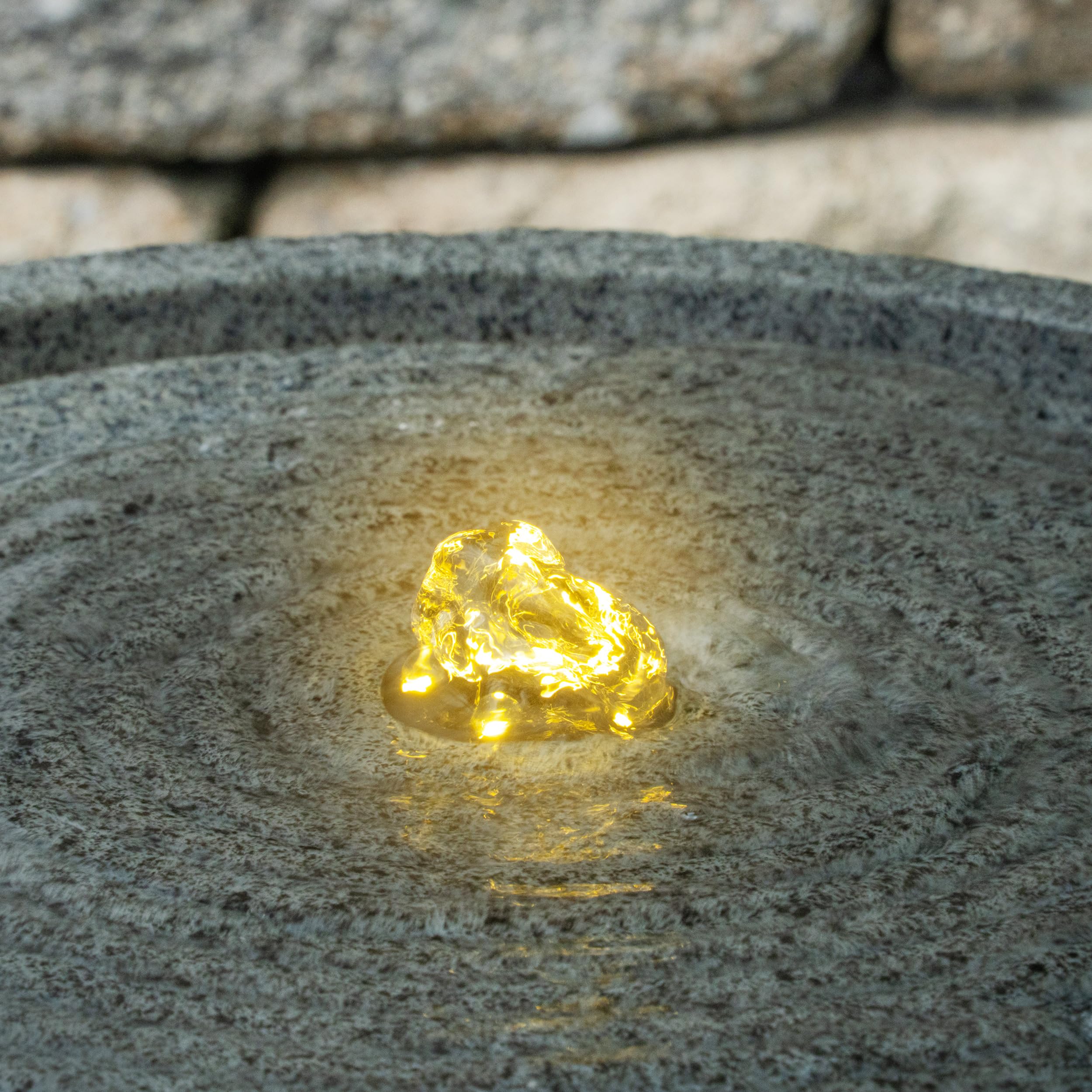 esotec Springbrunnen Wasserbrunnen mit LED Beleuchtung Vogelpaar, Komplettset, USB-Ladung, Timer, Solarmodul, Akku, LED-Licht warmweiß, 5m Kabel, Erdspieß und Wandhalterung Outdoor 101370