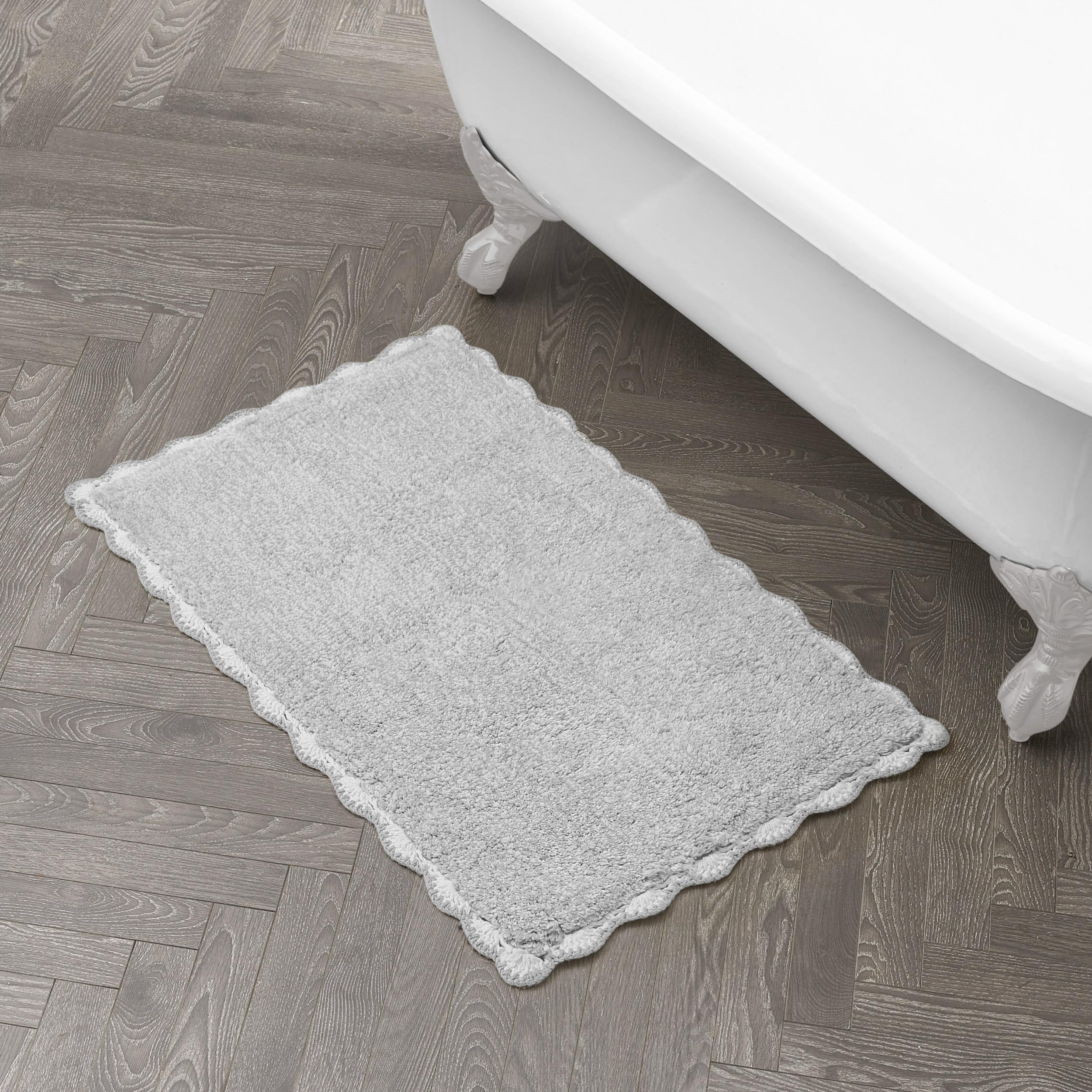 Amazon.com: Laura Ashley Heathered Crochet Border 100% Cotton 20
