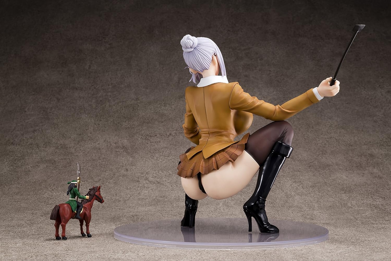 Genco Prison School: Meiko Shiraki PVC Figure & Guan Yu Special Action Figure Set