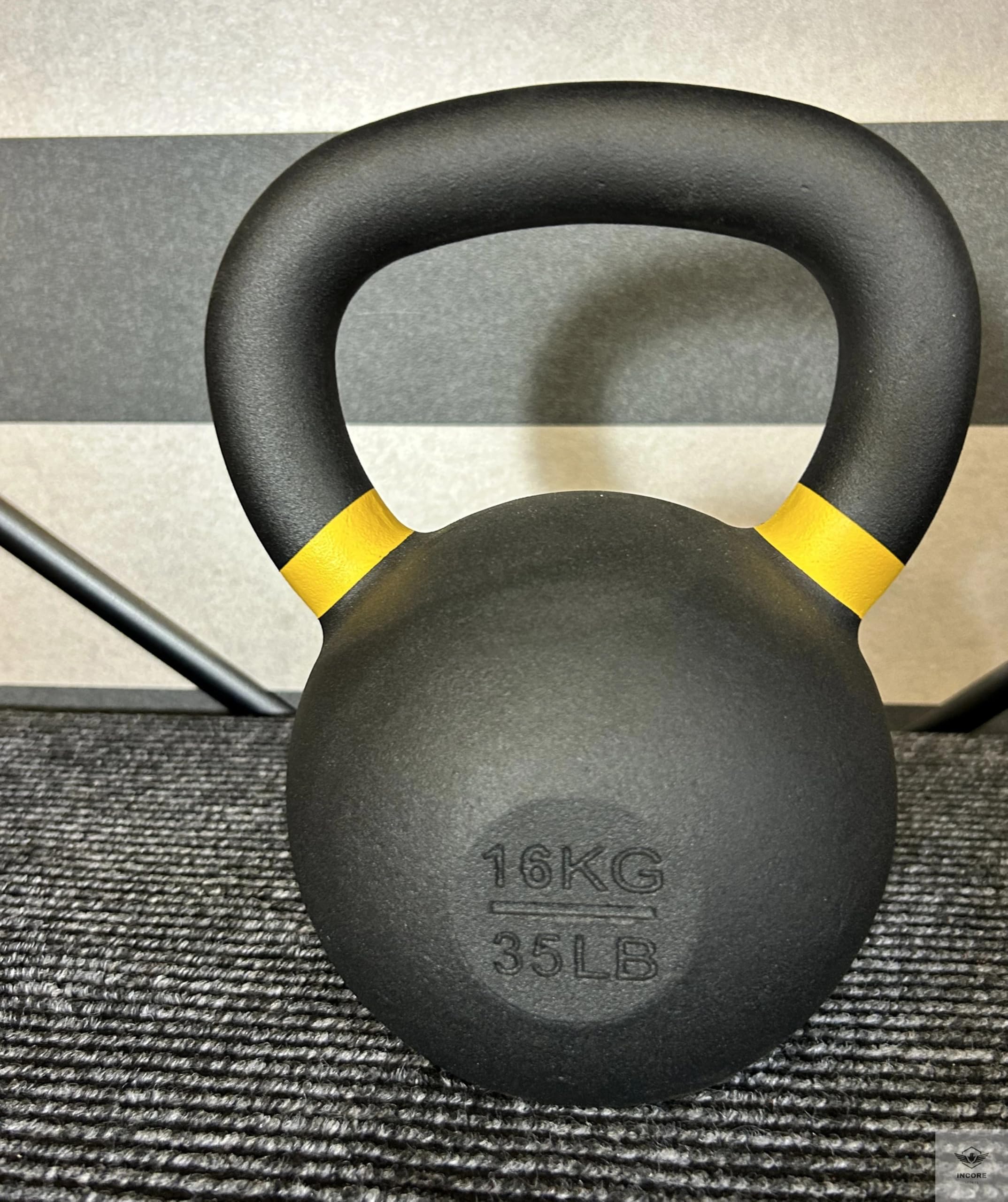Kettlebell in ghisa Hardstyle Incore Sports 16 kg