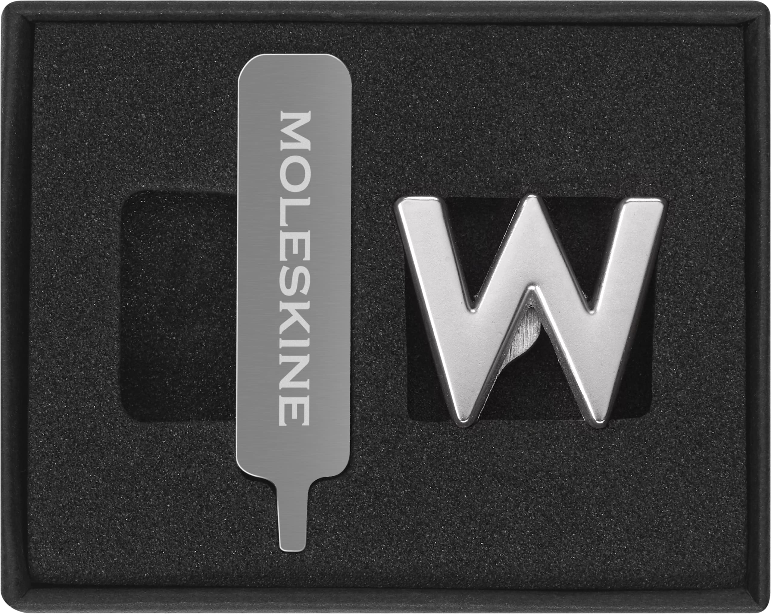 Moleskine - Reversspeld voor notitieboek of agenda - letter D, letter- reversspeld, personaliseer de sluiting met een elastiek, gepersonaliseerde cadeau-ideeën, zilverkleur