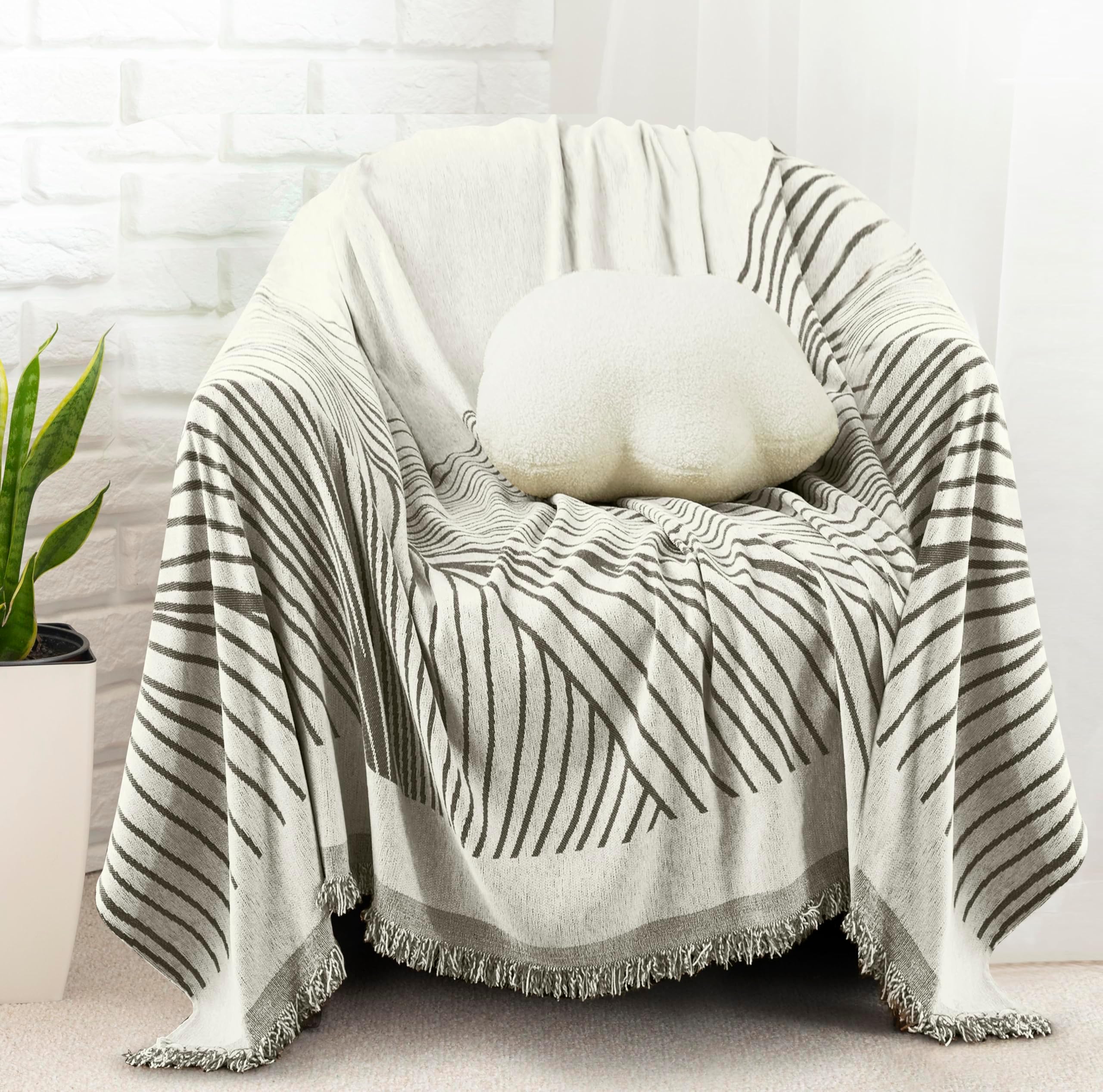 AC&L Knitted Blanket For Bed, Couch, Sofa, Chair Throw Blanket For All Seasons 100% Chenille Yarn Blanket - Cozy Soft Light Weighted Blanket For Picnic, Travel, Home Decor Gift (Grey Pattern)