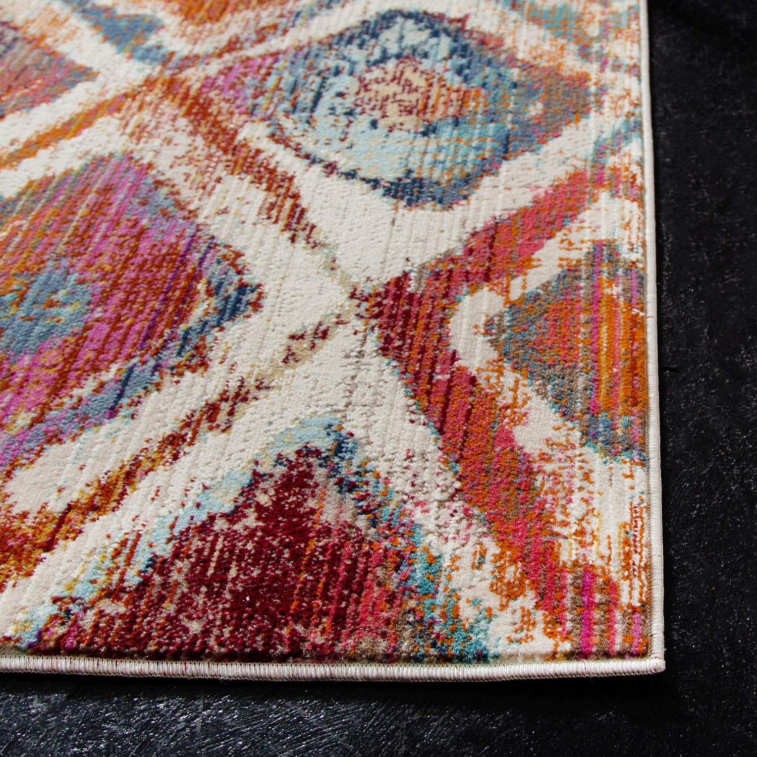 SAFAVIEH Radiance Collection Accent Rug - 3'3" x 5', Cream & Rust, Abstract Boho Design, Non-Shedding & Easy Care, Ideal for High Traffic Areas in Entryway, Living Room, Bedroom (RAD109A)