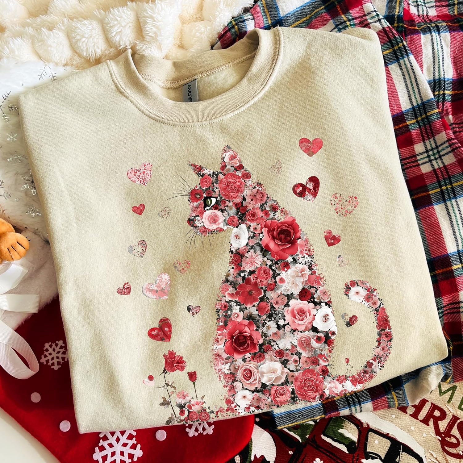 Valentine Floral Cat Sweatshirt – Romantic Rose Cat Graphic Crewneck – Love Valentine Pullover - Image 4