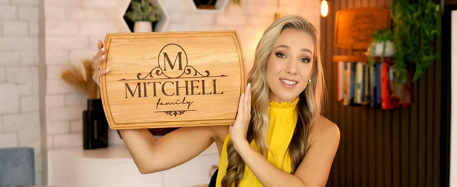 2026 Christmas Cutting Board – Laser Engraved Wooden Holiday Charcuterie Board, Merry Kitchen Décor, Christmas Gift for Family, Friends, Mom, Dad & Housewarming (11.5" X 7.5 Oak Wood Compact)