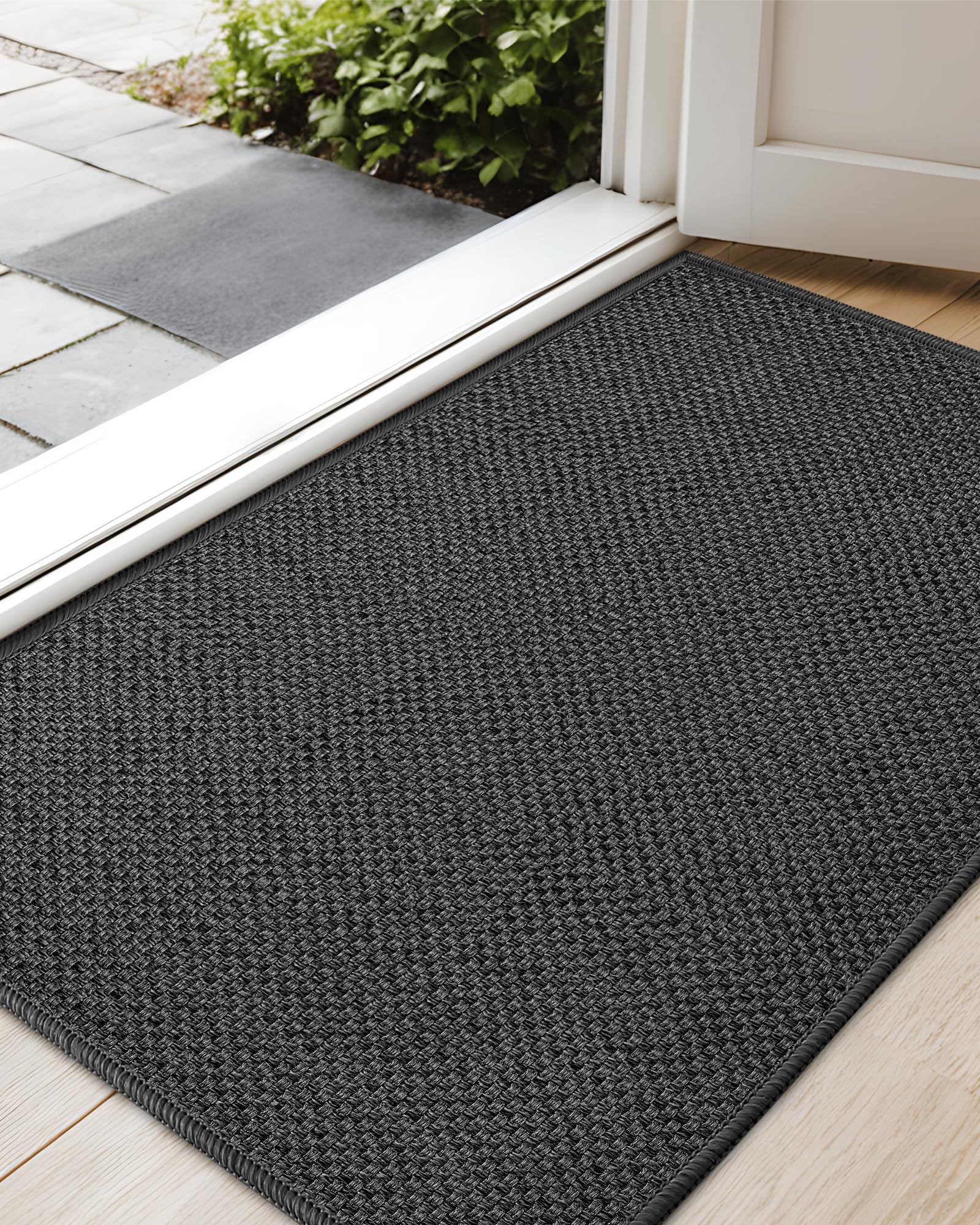 COLOR&GEOMETRY Klein Schmutzfangmatte Innen 43x75cm, Fußmatte Innen, rutschfeste Fußmatte, Eingangsteppich, Sauberlaufmatte, Türmatte für Eingang, Haustür, Innen und Außen (Dunkelgrau)