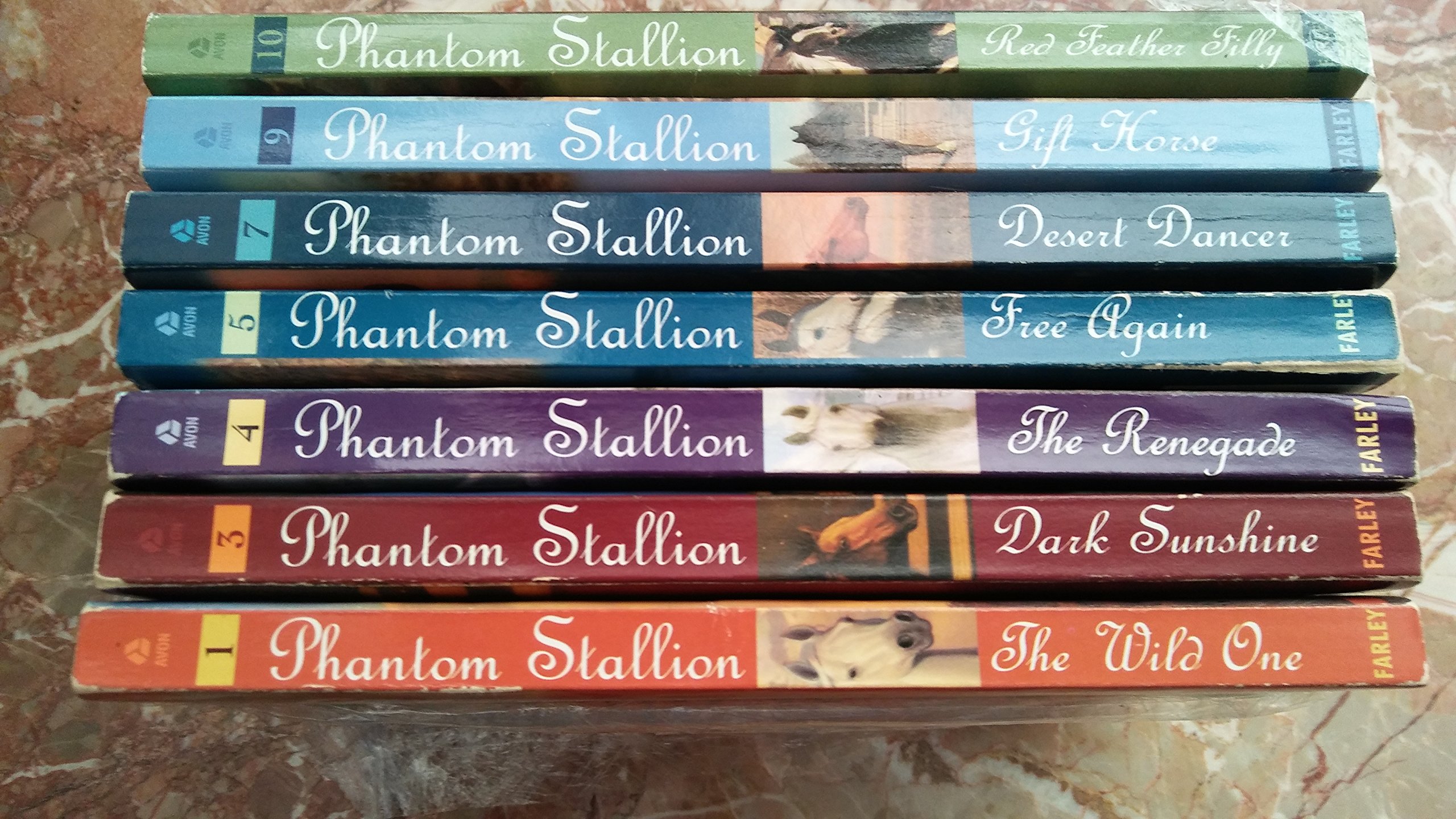Phantom Stallion Set Vols. 1-8 (Phantom Stallion)