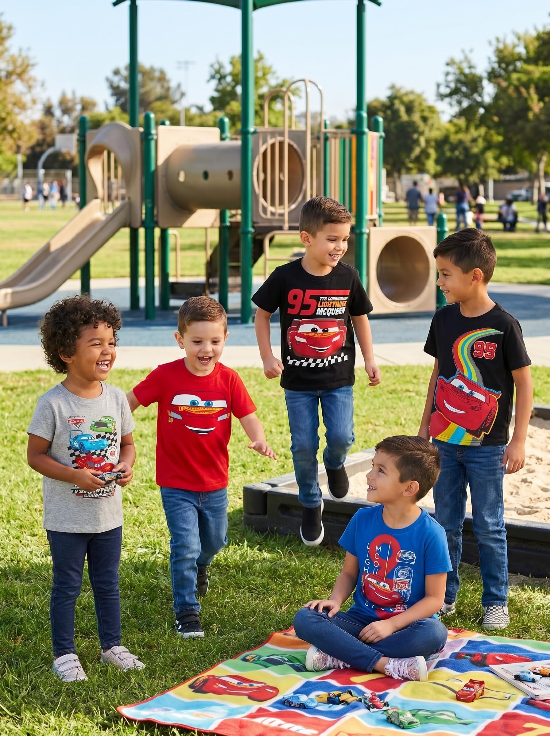 Disney Cars Toy Story Kurzarm-T-Shirt, Lightning McQueen Buzz Lightyear für Kleinkinder und Kleinkinder, 2er-Pack