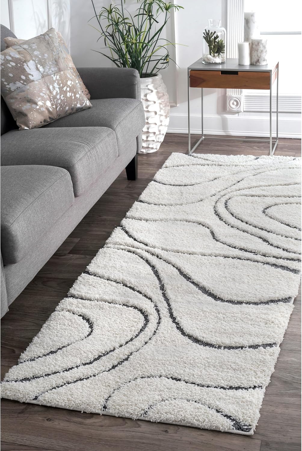 nuLOOM Carolyn Modern Shag Area Rug - 2' 6' x 6' Runner Shag Rug Transitional Beige/Ivory Rugs for Living Room Bedroom Dining Room Nursery Entryway Hallway