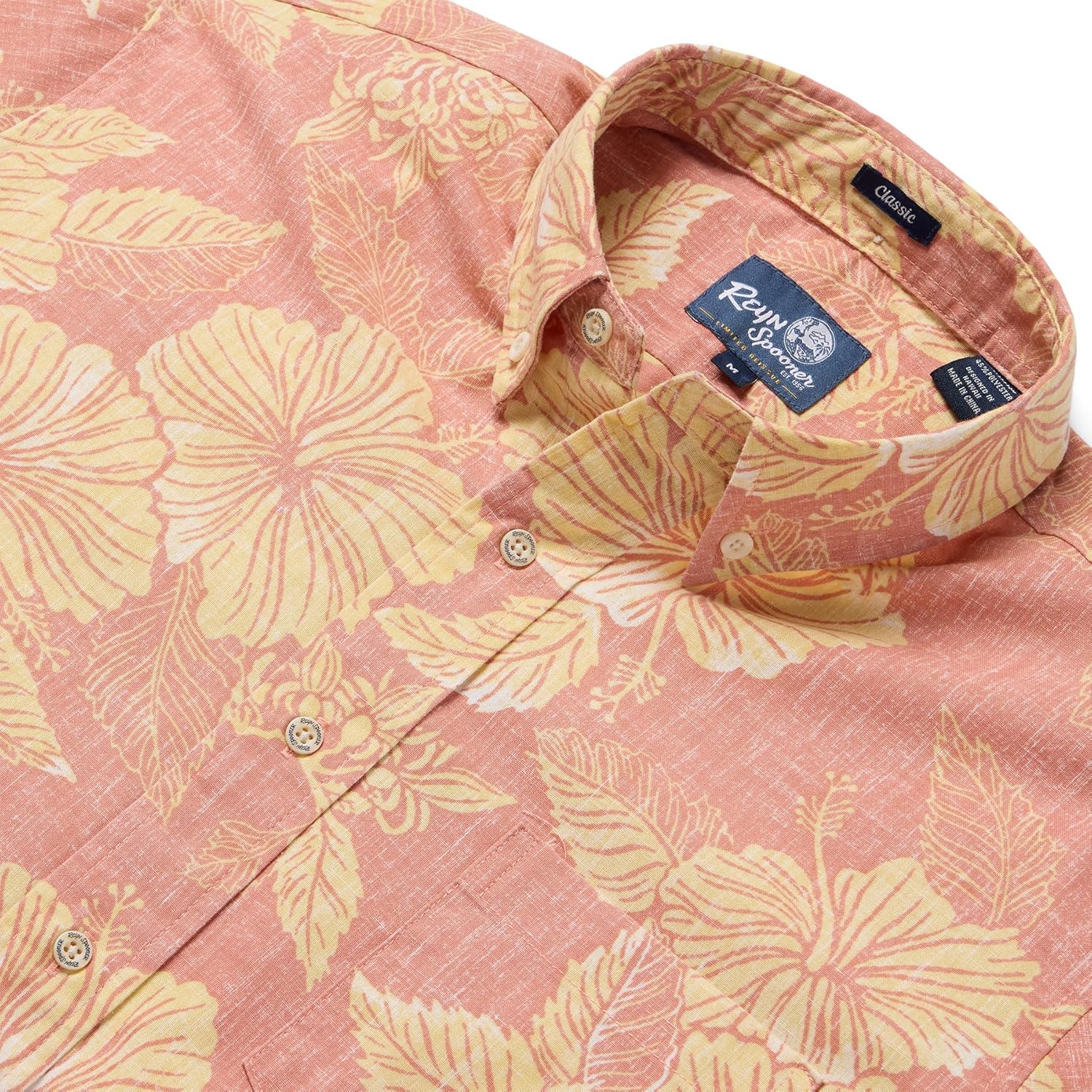 Reyn Spooner Men's Floral Paradise Hawaiian Aloha Shirt - Button Front - Image 2