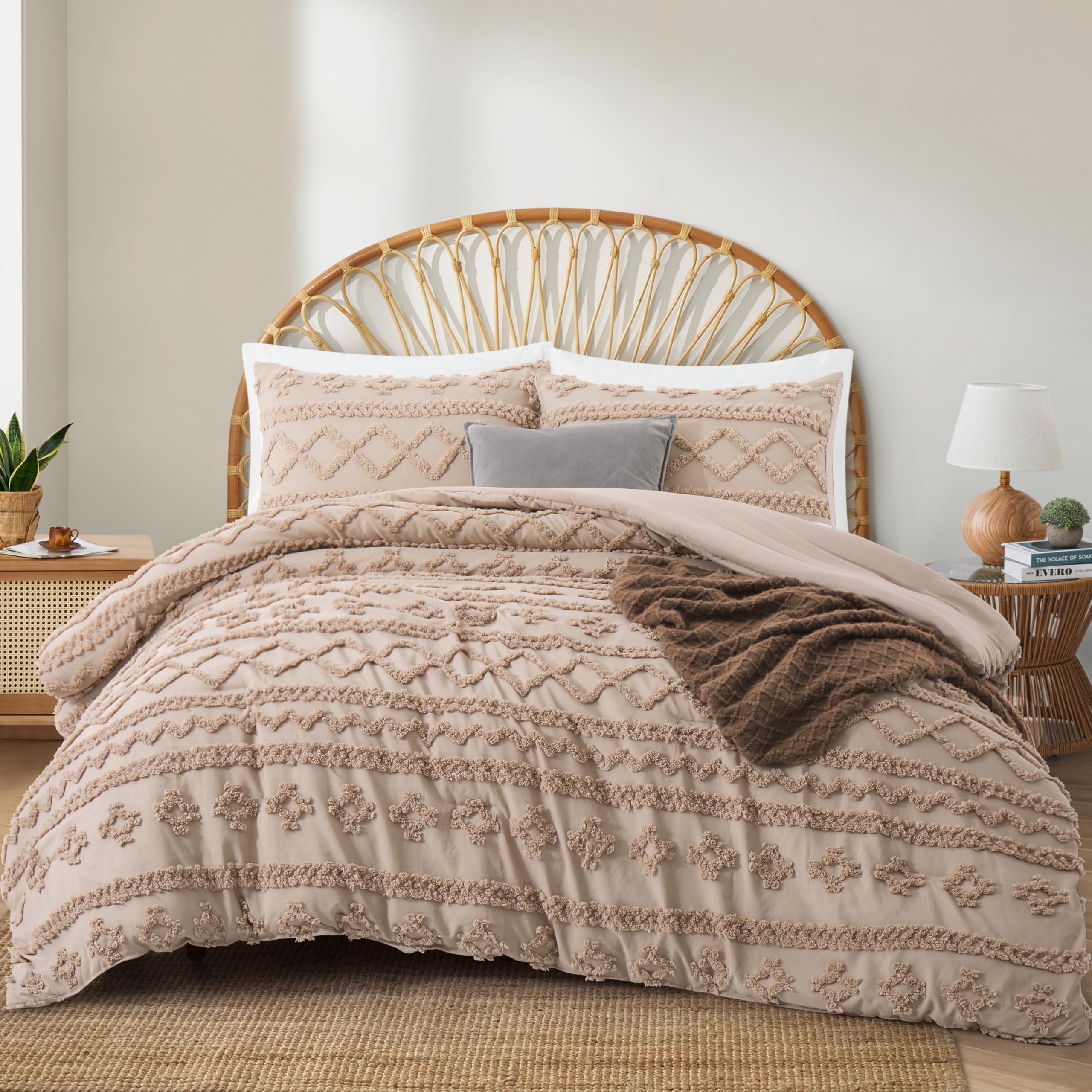 Oli Anderson Queen Comforter Set