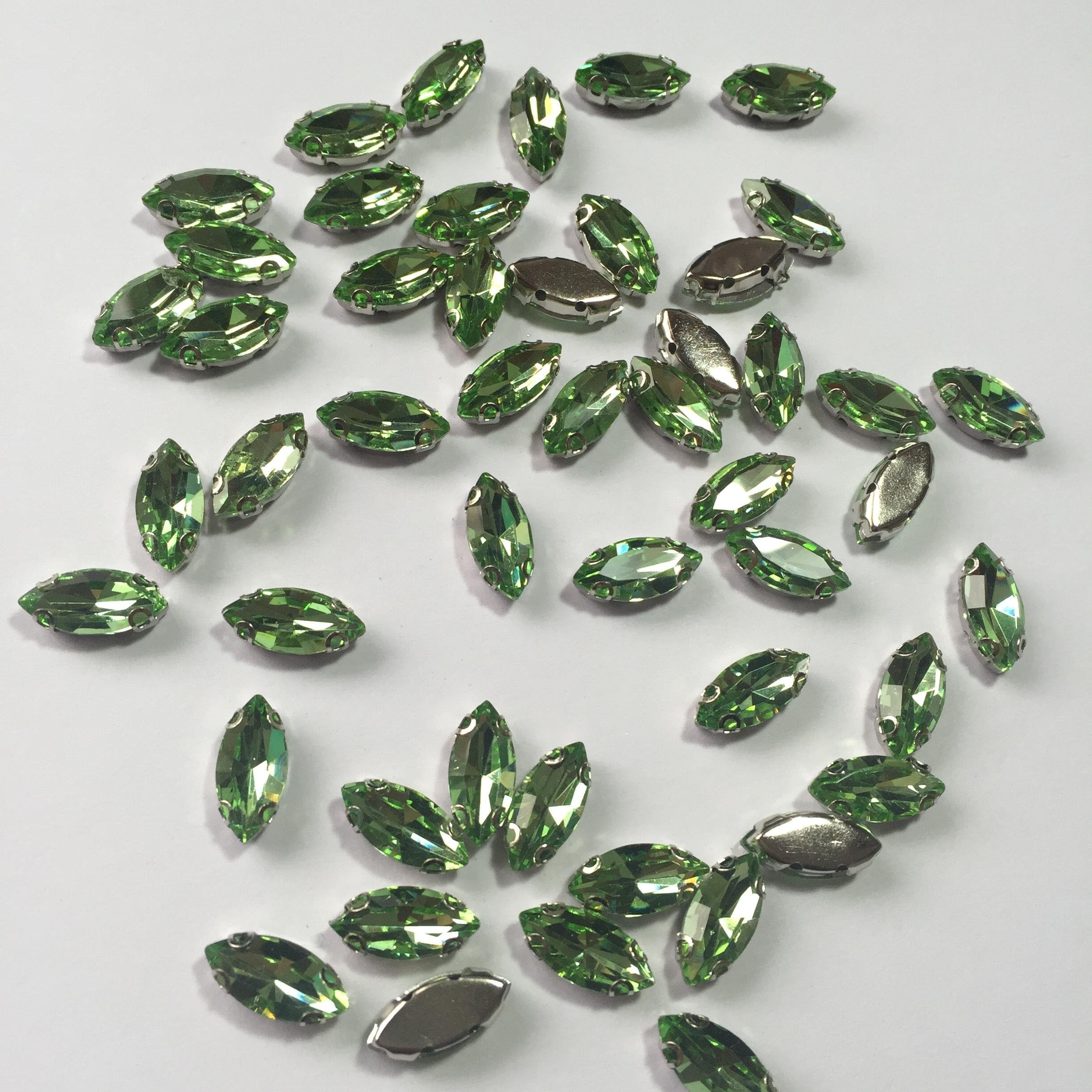 50pcs Lt.Green 7x15mm SEW ON Glass(not Acrylic) Marquis Oval Silver Set Crystals Diamante Rhinestone