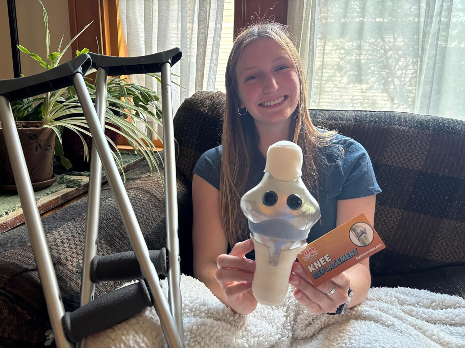GIANT MICROBES Knee Replacement Plush, get Well Gift, Knee Replacement Gifts, Knee Injury, Chiropractor Gift, Orthopedic Surgeon Gifts, Physical Therapy, Chronic Pain