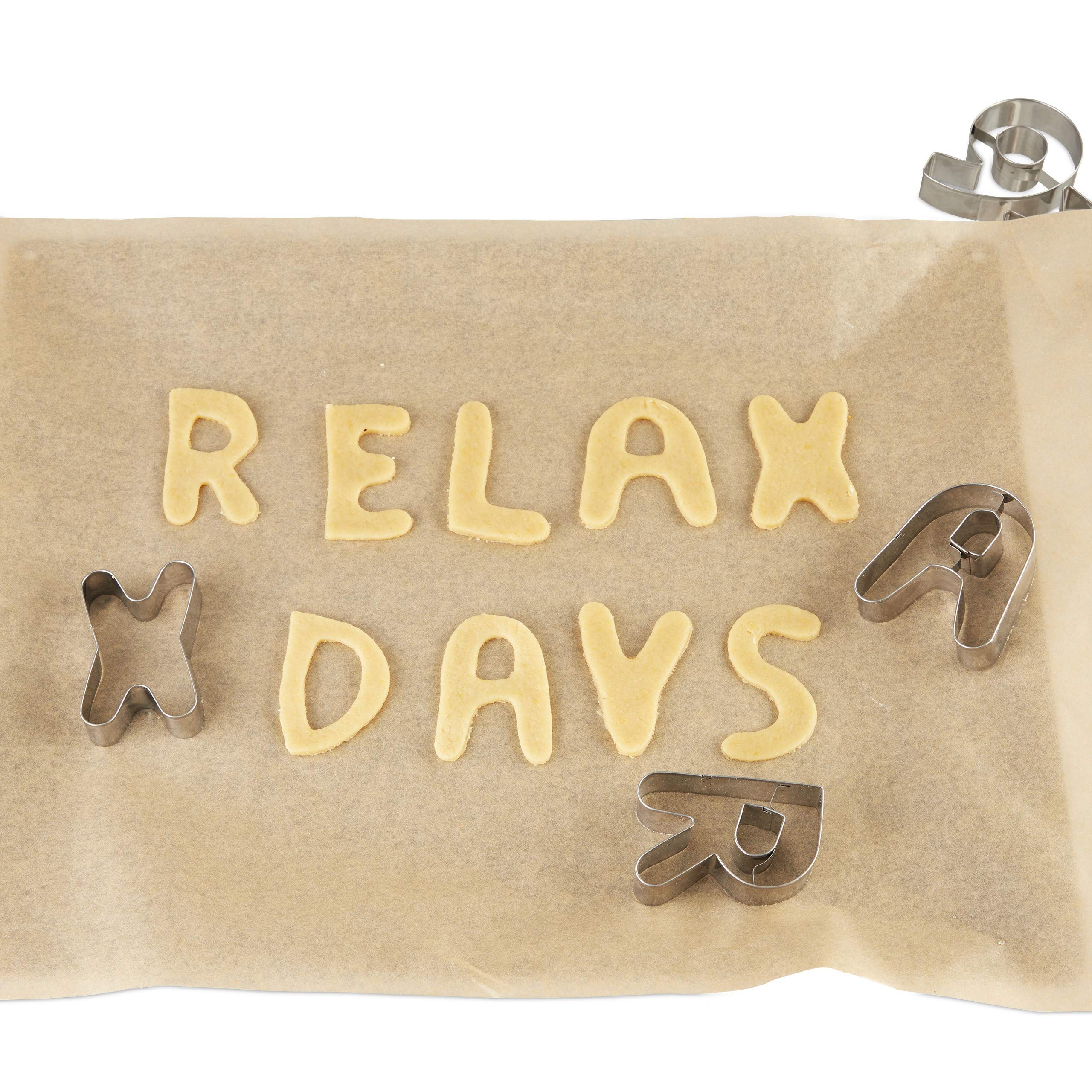 Relaxdays Emporte-pièce, set de 36, lettres et chiffres, pour biscuits, anniversaires, Noël, acier inoxydable, argenté