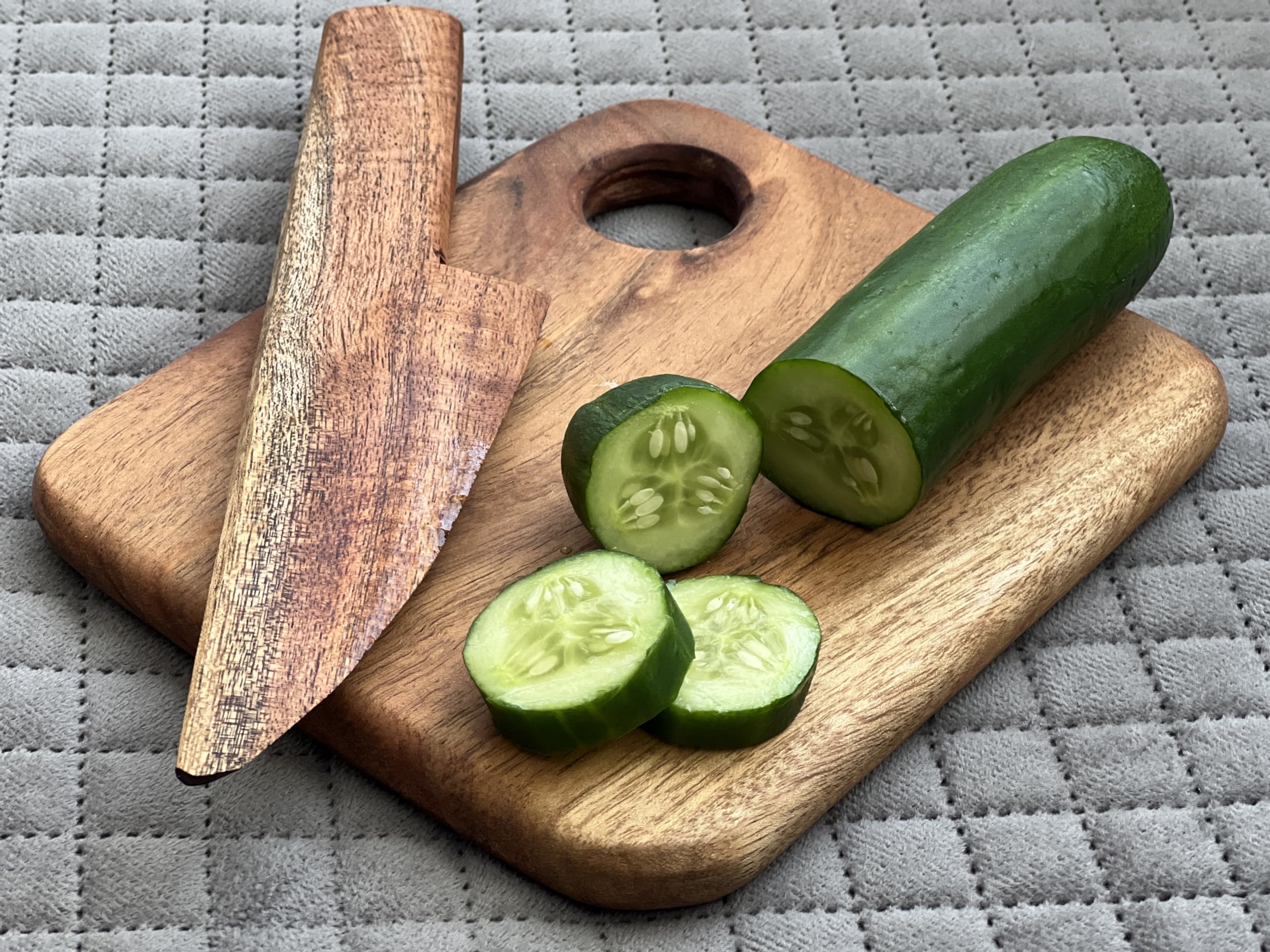 Wood Chop - Kids Acacia Wood Cutting Board with Wooden Knife, Food Grade Finish, Ideal Size for Young Chefs (B0D6CVP35T) Amazon Price History, Amazon Price Tracker