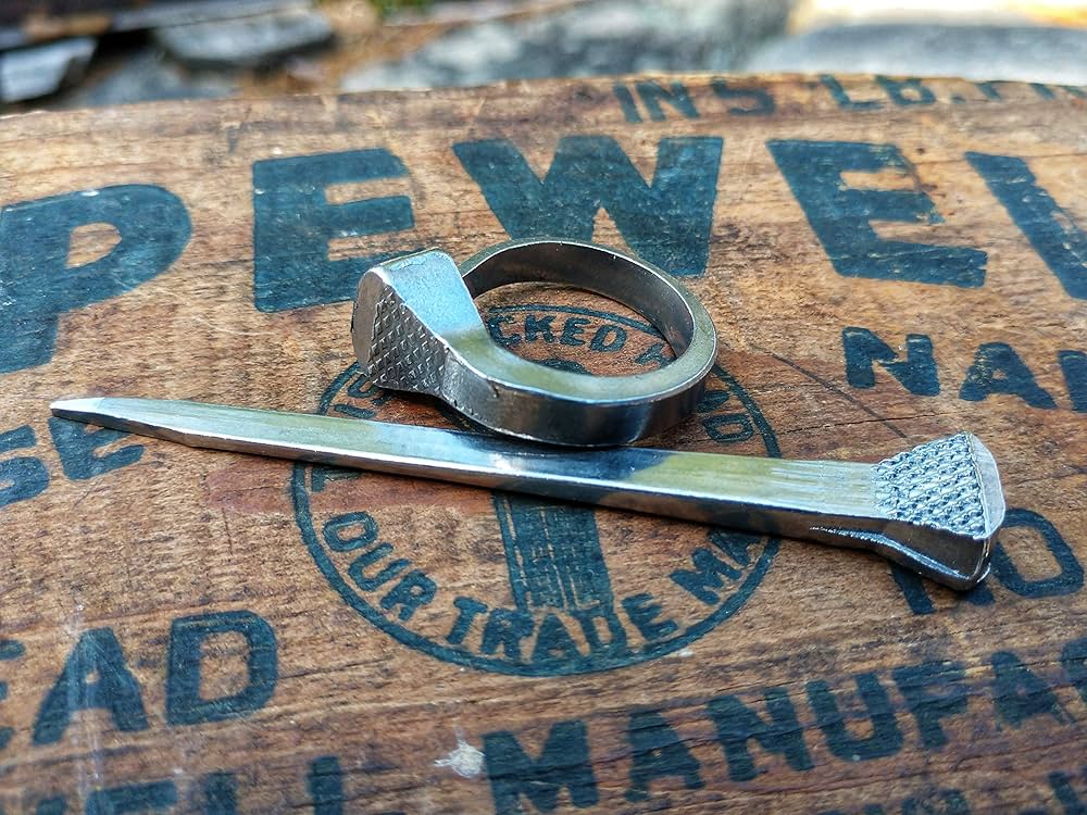 Top 156+ horseshoe nail ring meaning super hot songngunhatanh.edu.vn