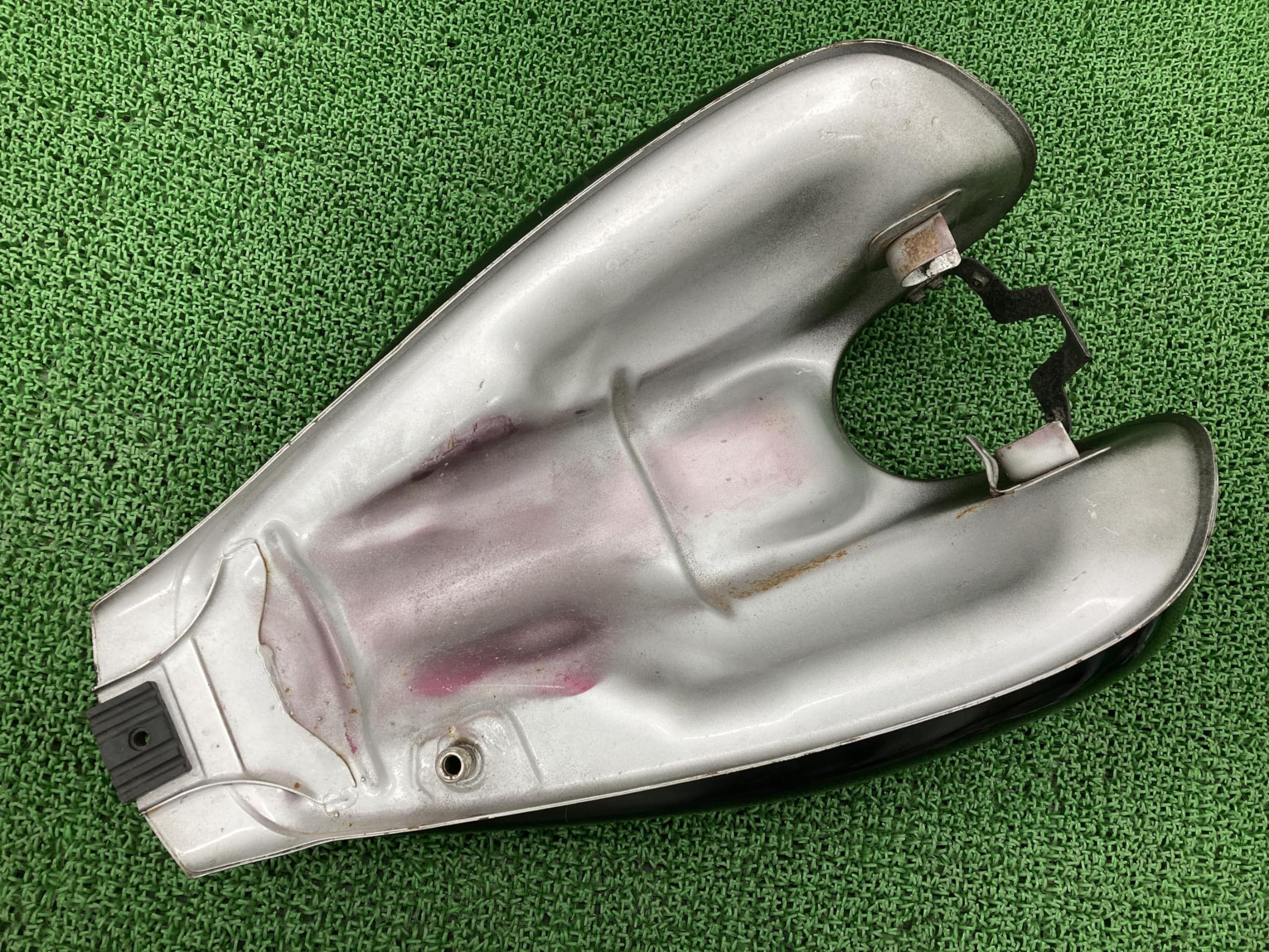 Amazon | Honda(ホンダ) Vツインマグナ250タンク純正中古バイク部品 