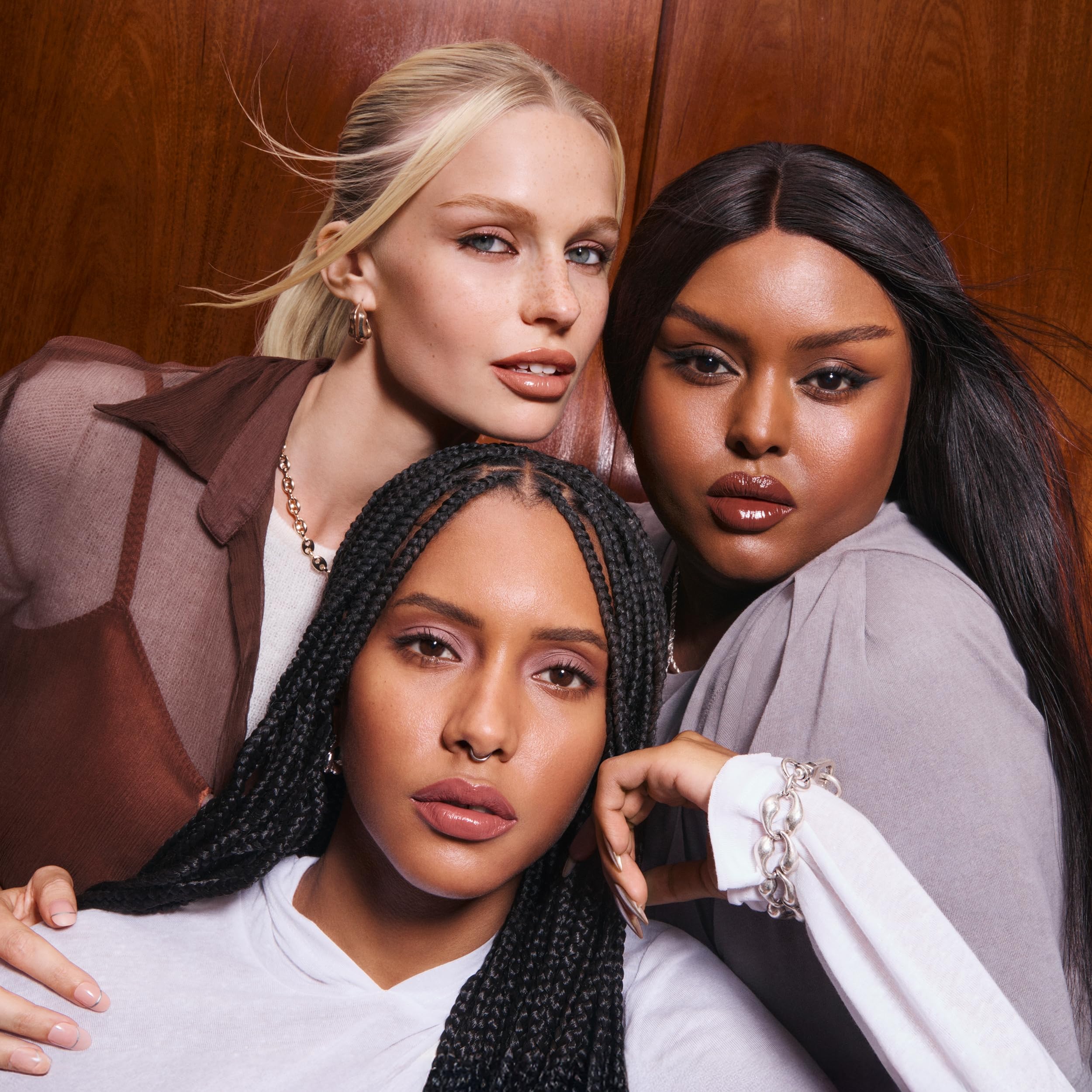 Rimmel London, Lasting Finish Nude Collection Lipstick, Cappuccino Light, długotrwała szminka z masłem aloesowym, natychmiastowe nawilżenie, wegańska formuła, 4g