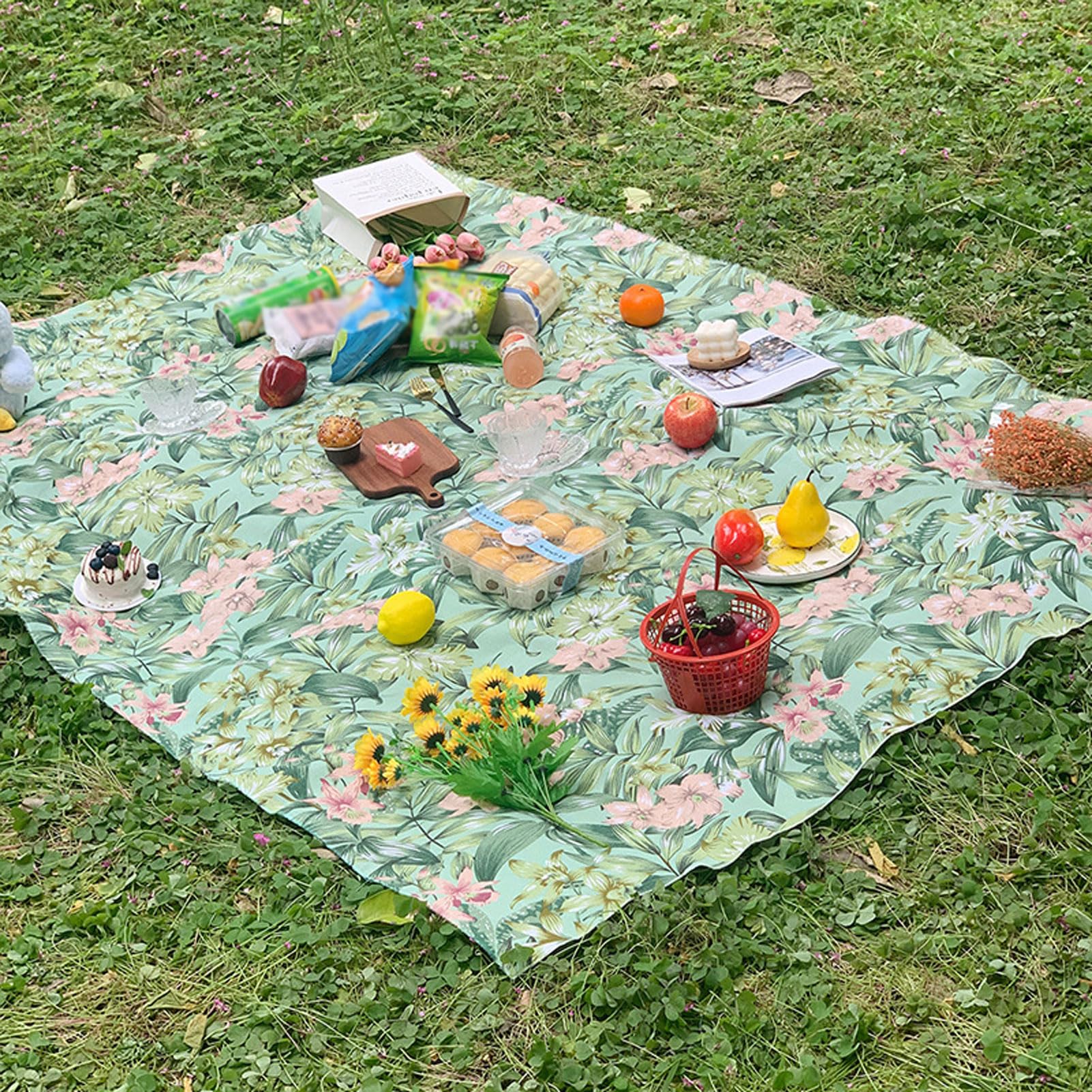 HUHJYUGE Tappeto da Picnic Portatile, Coperta Leggera e Pieghevole per Campeggio, Prato, Parco e Gite di Primavera, Facile da Trasportare per attività All'aperto (150x240cm)