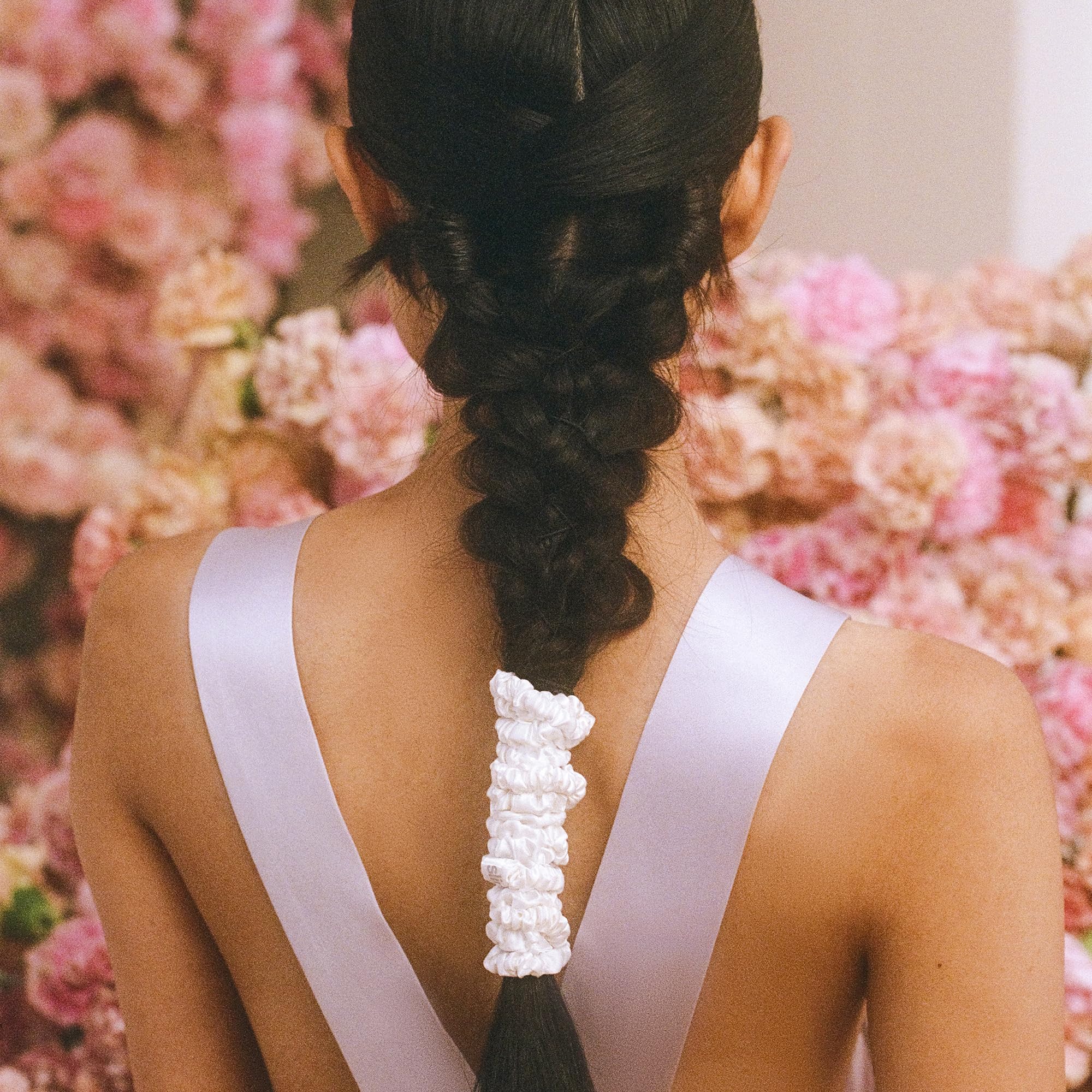 slip Skinny White Scrunchies, Back to Basics, Anti-Crease, Anti-Breakage Slipsilk Design Protects Delicate Hair - Image 3