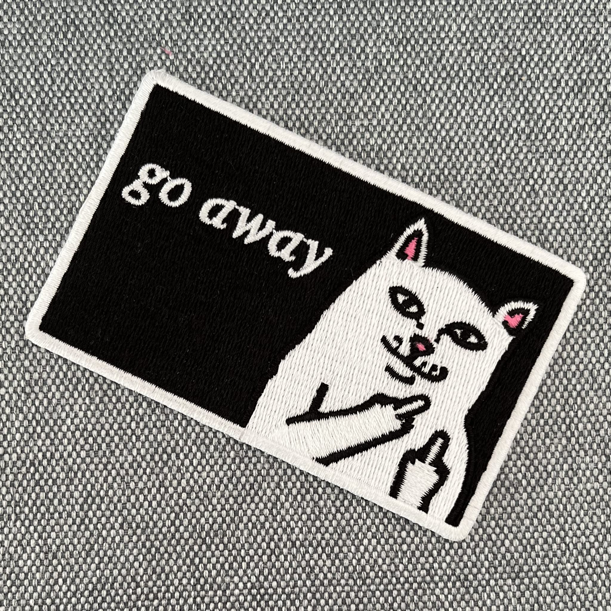 Urbanski Patch Mignon Chat Noir Griffe Et S'accroche à Thermocoller Sur 13,8 X 5,4 Cm | Écusson Thermocollant, Transferts Thermocollant, Appliqués à Coudre