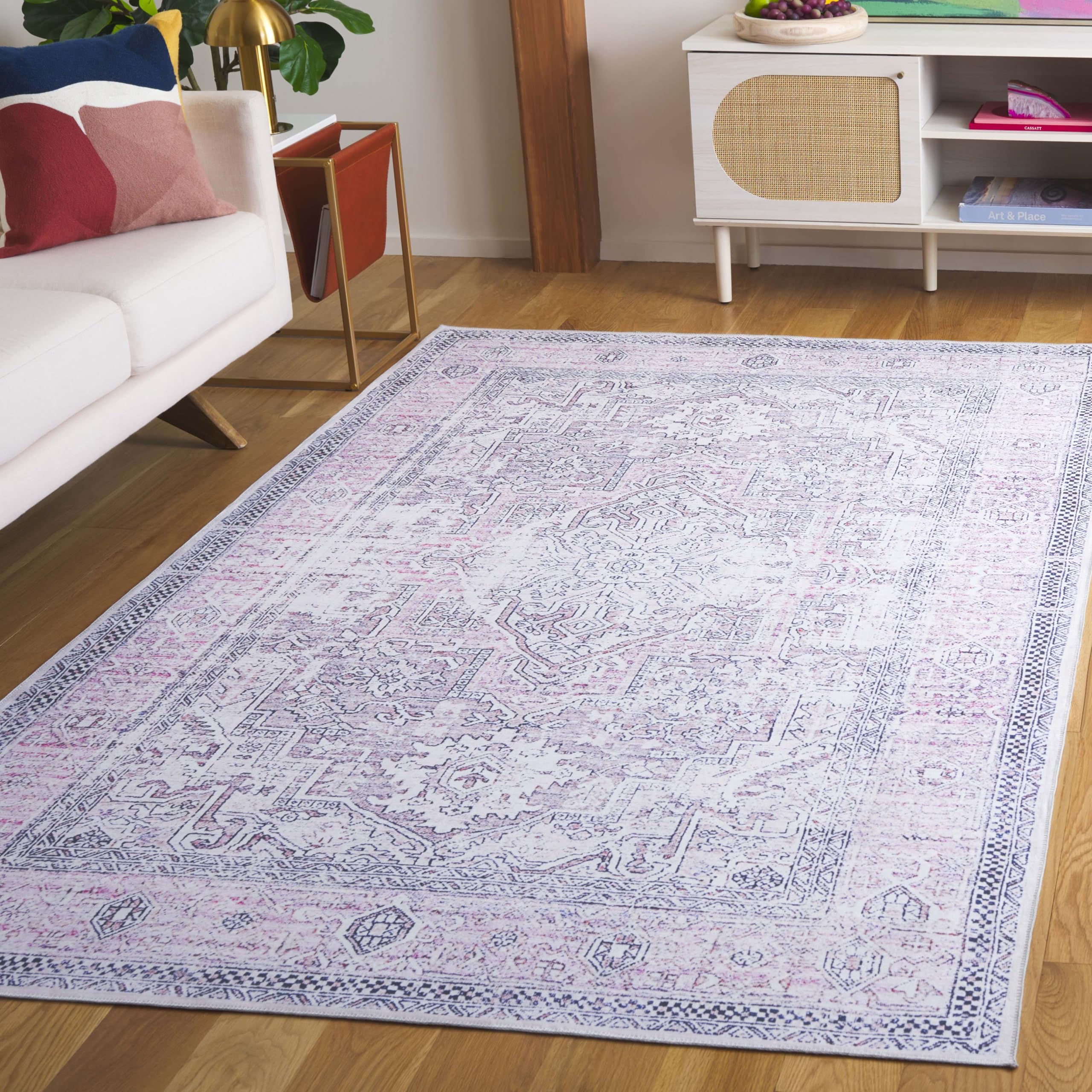Safavieh Distressed Rug Ideal for High Traffic Areas - Machine Washable and Non Slip - Arizona Collection, Short Pile, in Pink and Beige, 152 X 244 cm
