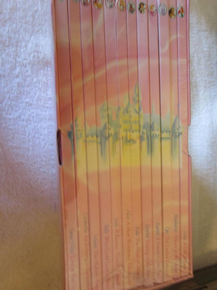 ディズニープリンセス マイプリンセスコレクション 商品ラインナップ｜ディズニープリンセス コレクション 絵本型