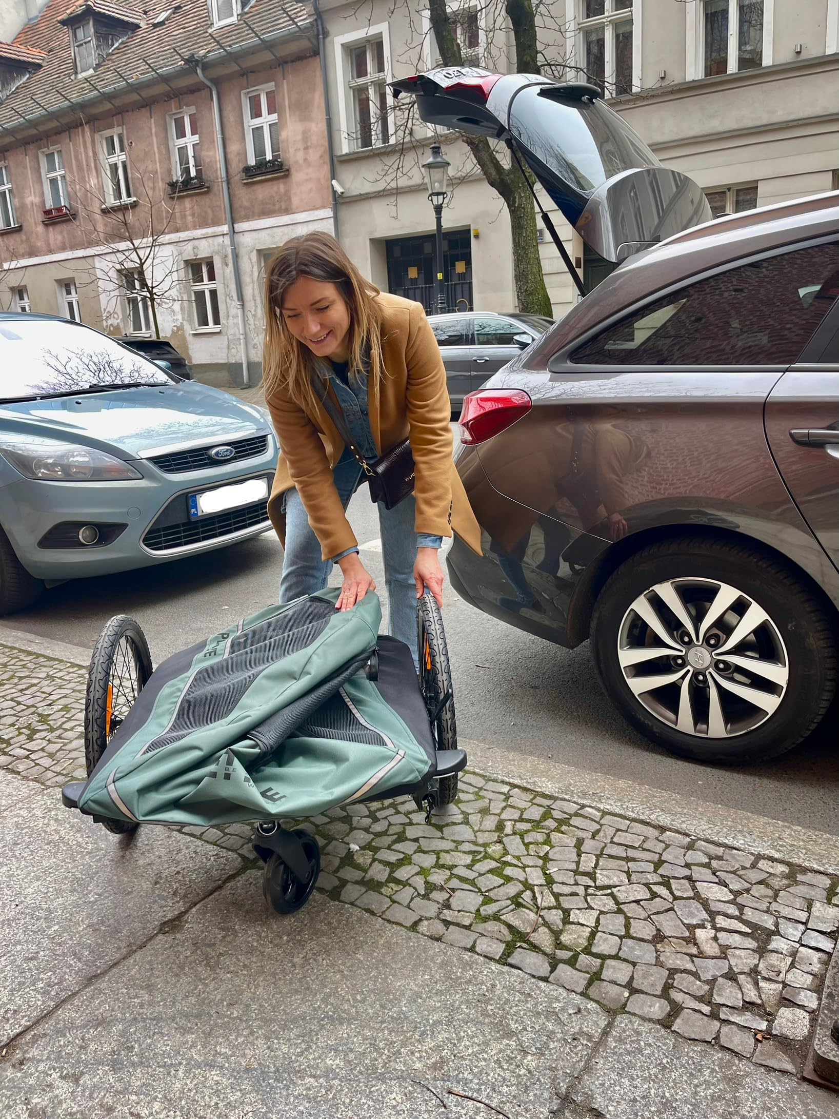 Fahrradanhänger Hunde bis 40KG und Hundebuggy Active ONE 2in1 Hundeanhänger Gefedert für Fahrrad