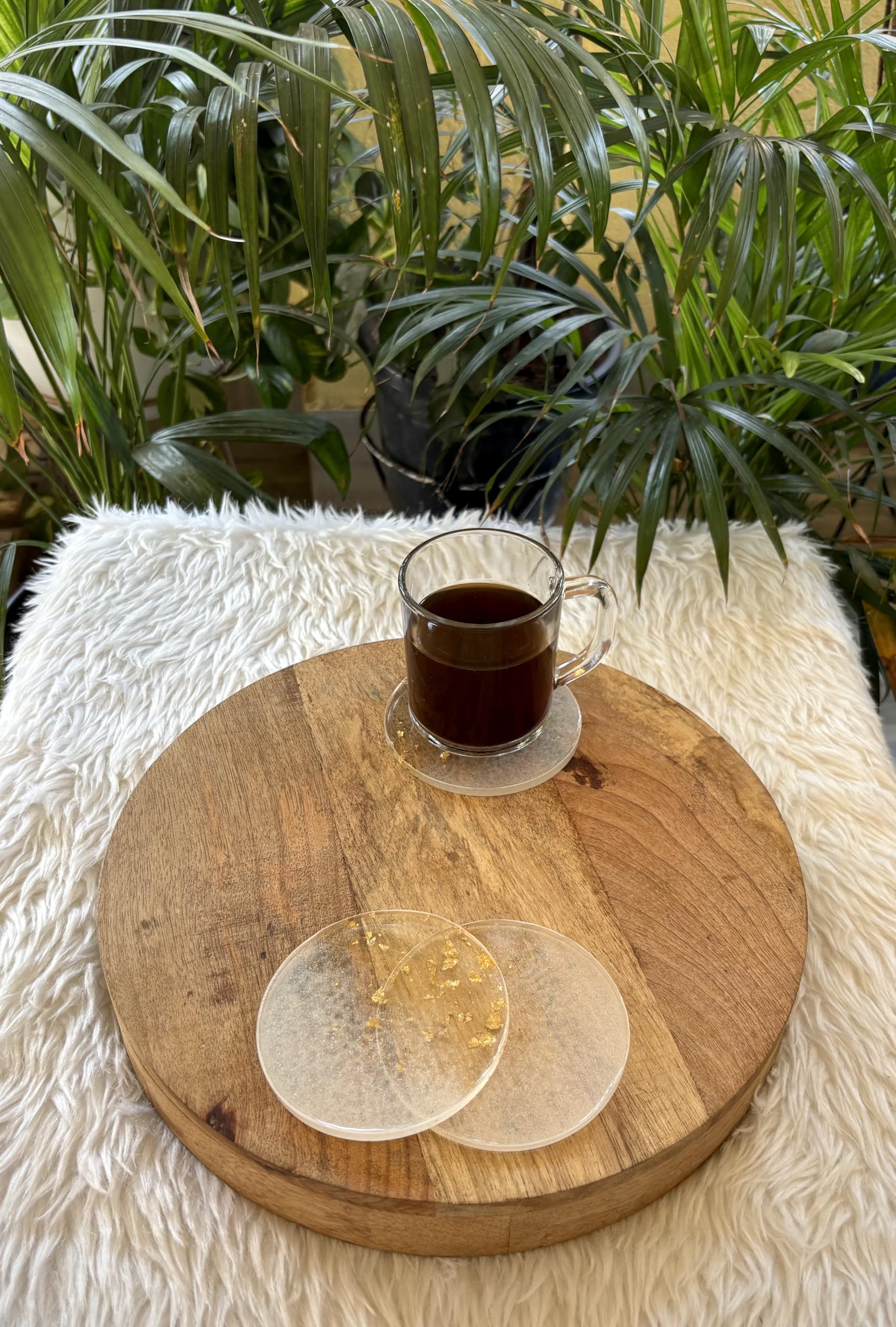 Artlia Handcrafted Resin Circle Coasters for Dining Table (4'' Diameter for Gifting (Birthdays,Anniversaries,Weddings),Enhancing Home Decor,Gifts,and Special Occasions Set of 6 (Silver) 1
