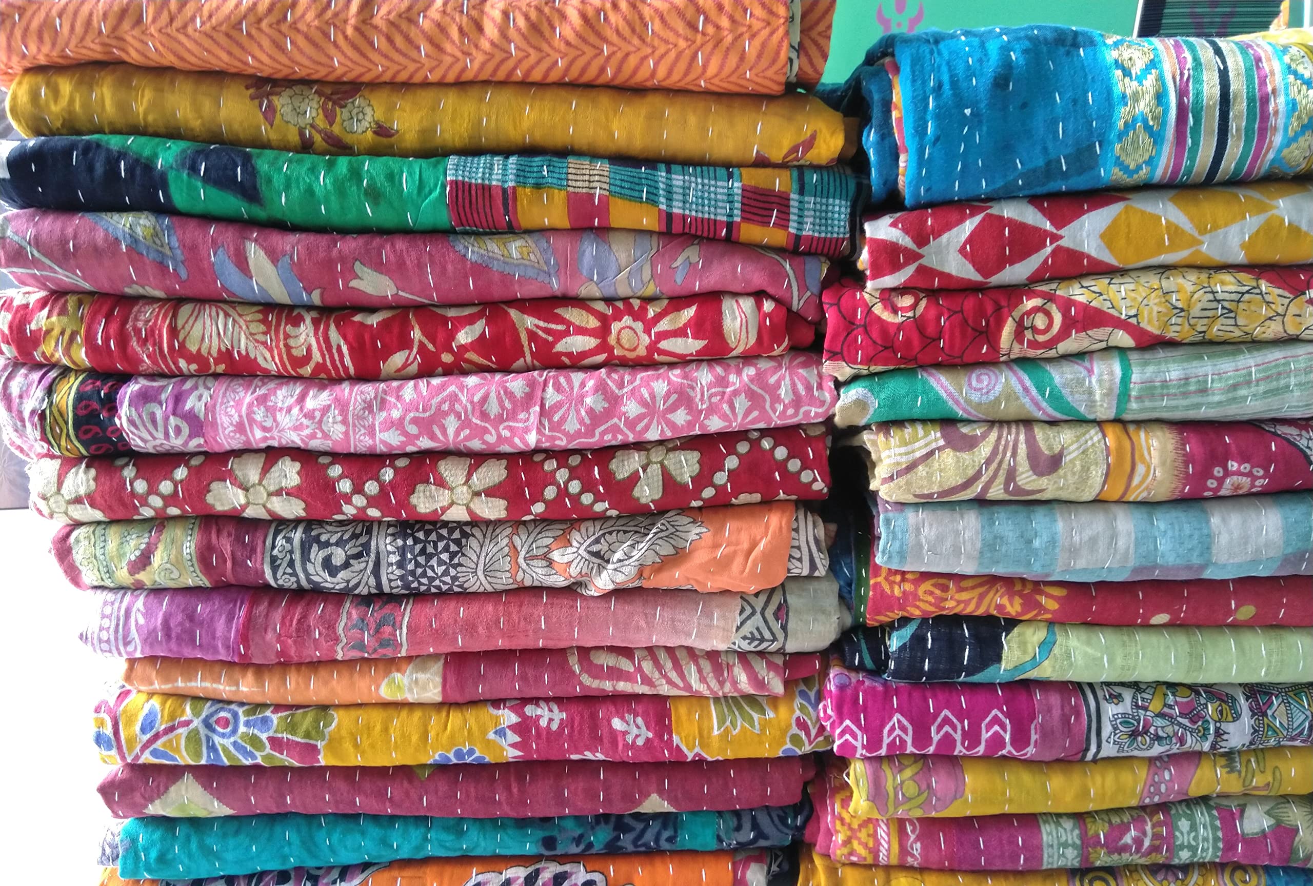 Indian Vintage Reversible Handmade Blanket Kantha Throw Hippie Bohemian Cotton Saree Made Assorted Kantha Bedspread Rally Quilt (2)