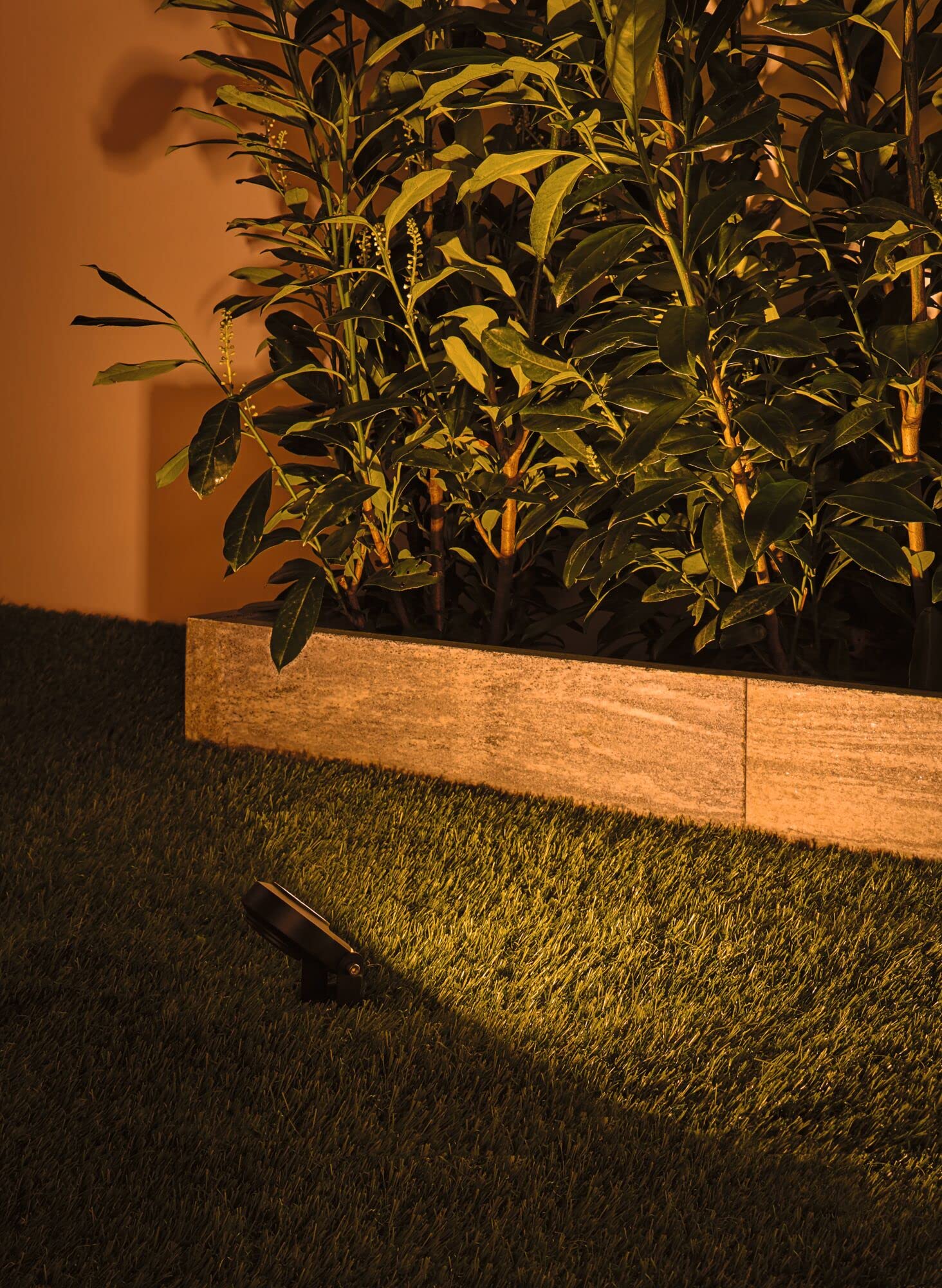 Paulmann Plug & Shine LED Gartenstrahler Sting Basisset insektenfreundlich IP67 2200K 3x6,3W 75VA Anthrazit 94729