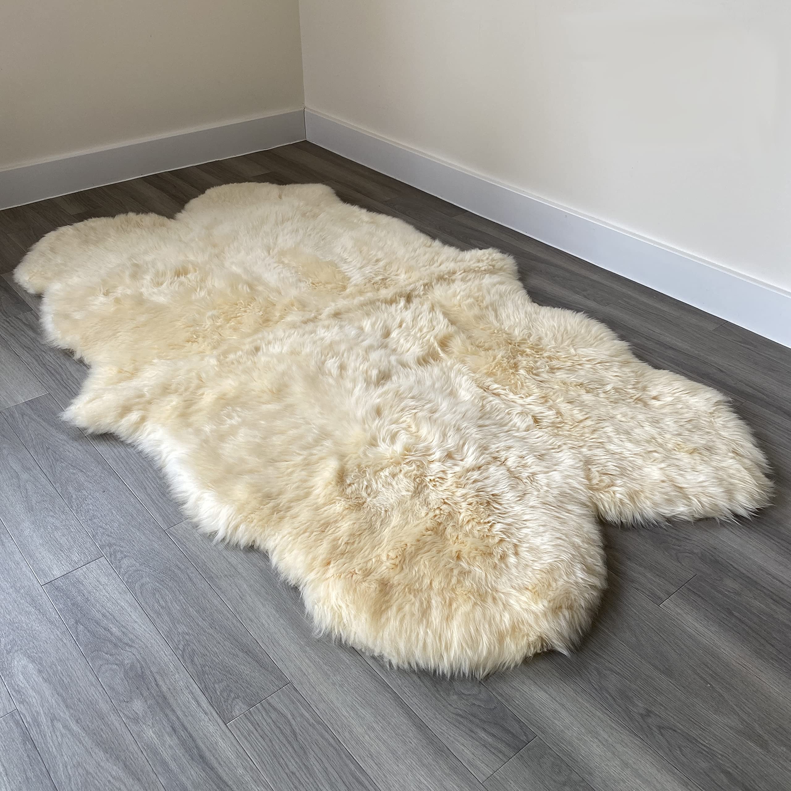 Crème Tapis en Peau de Mouton avec Extra épais et Doux en Laine – 1–8 Sheepskins, Quad Fleeced Sheepskin: 190x120cm (75"x47")