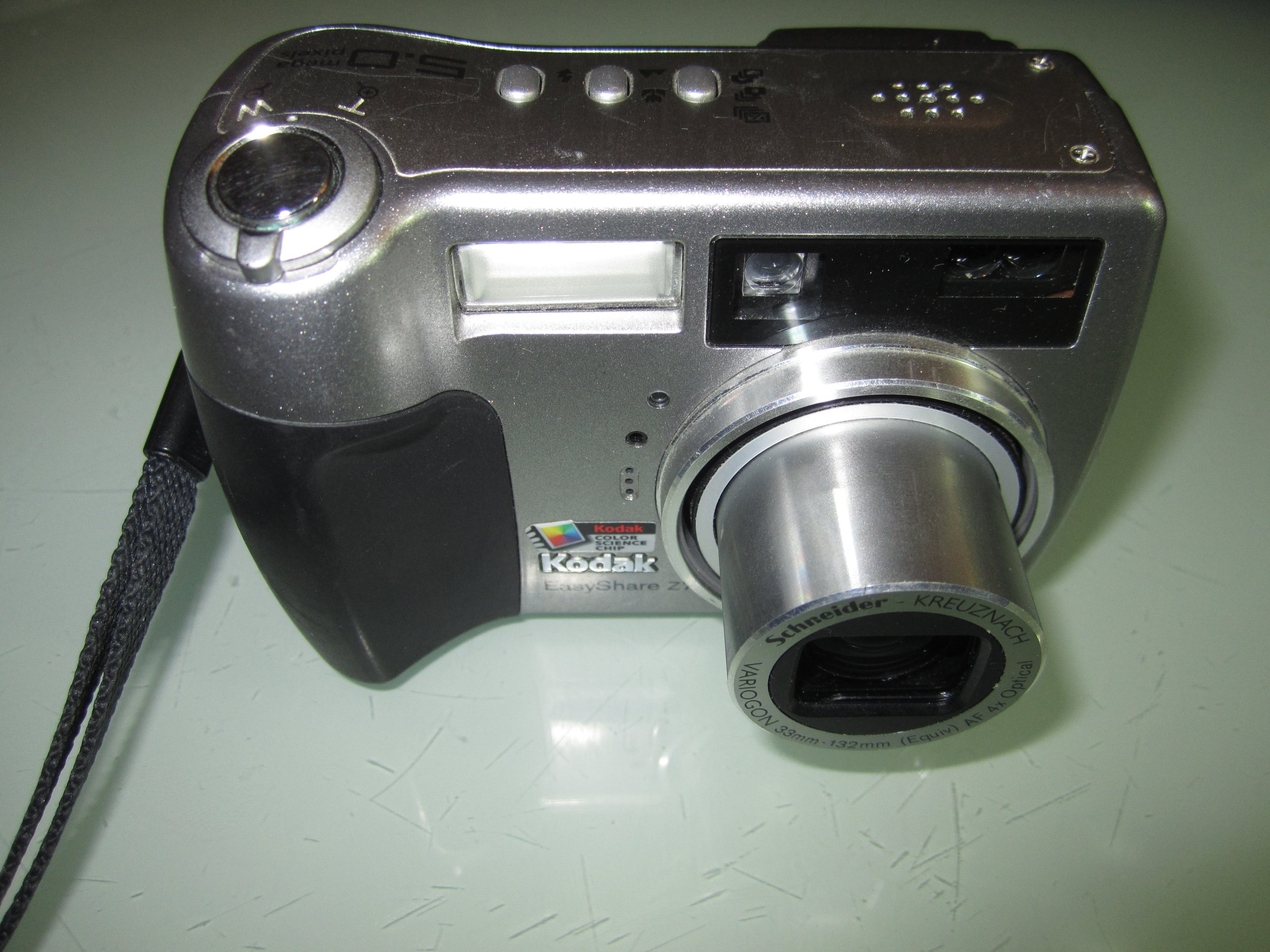 カメラ　Kodak KODAK（コダック） コンパクトデジタルカメラ｜FZ55RD｜[通販