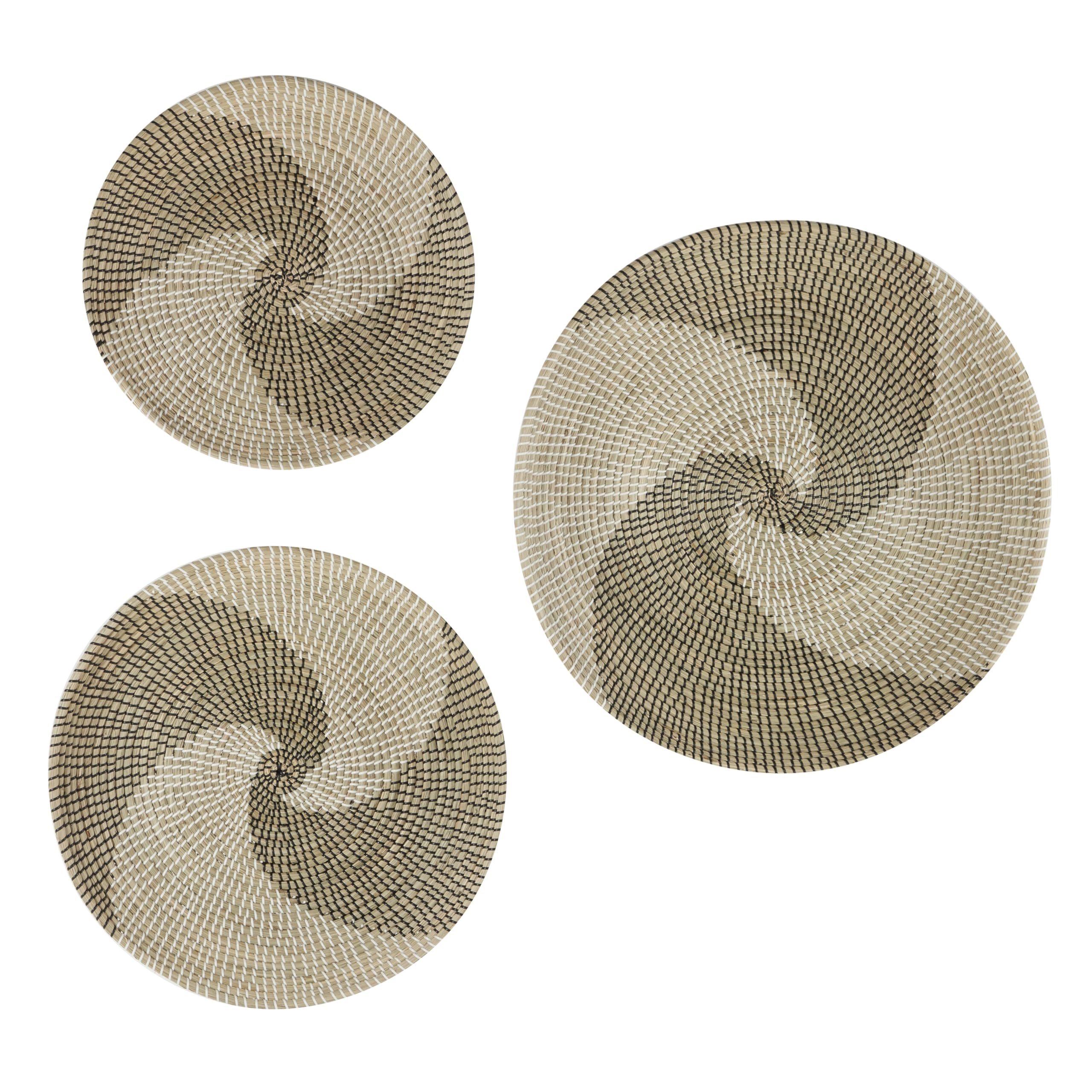Deco 79 Seagrass Plate Handmade Home Wall Decor Spiral Basket Wall Sculpture, Set of 3 Wall Art 29", 24", 20"D, Brown