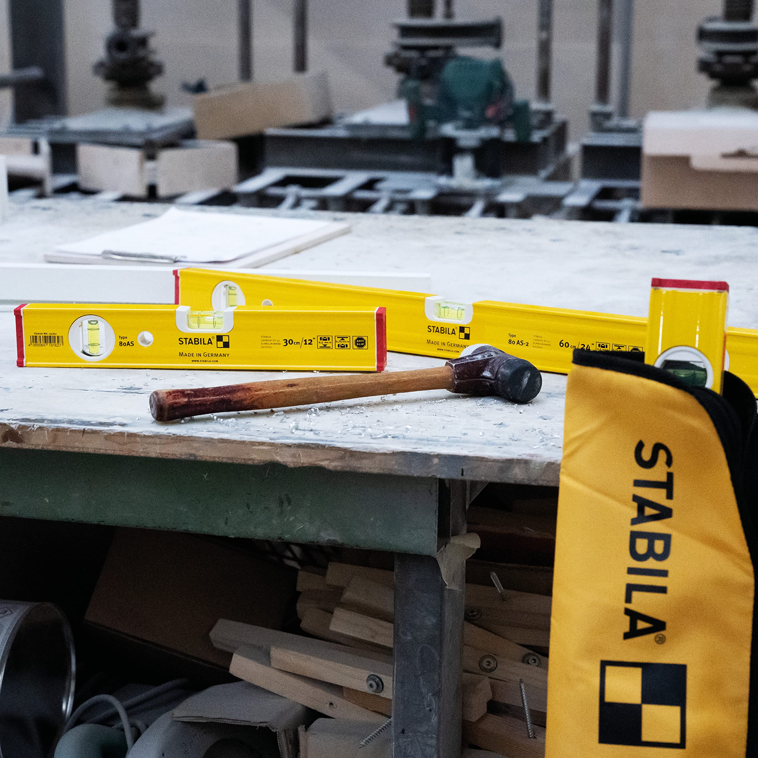 STABILA PRO SET 80 AS, 4-częściowy zestaw poziomicy: 120 cm / 60 cm / 30 cm/torba, wzmocniony profil aluminiowy, zintegrowane stopery antypoślizgowe, Made in Germany, żółty
