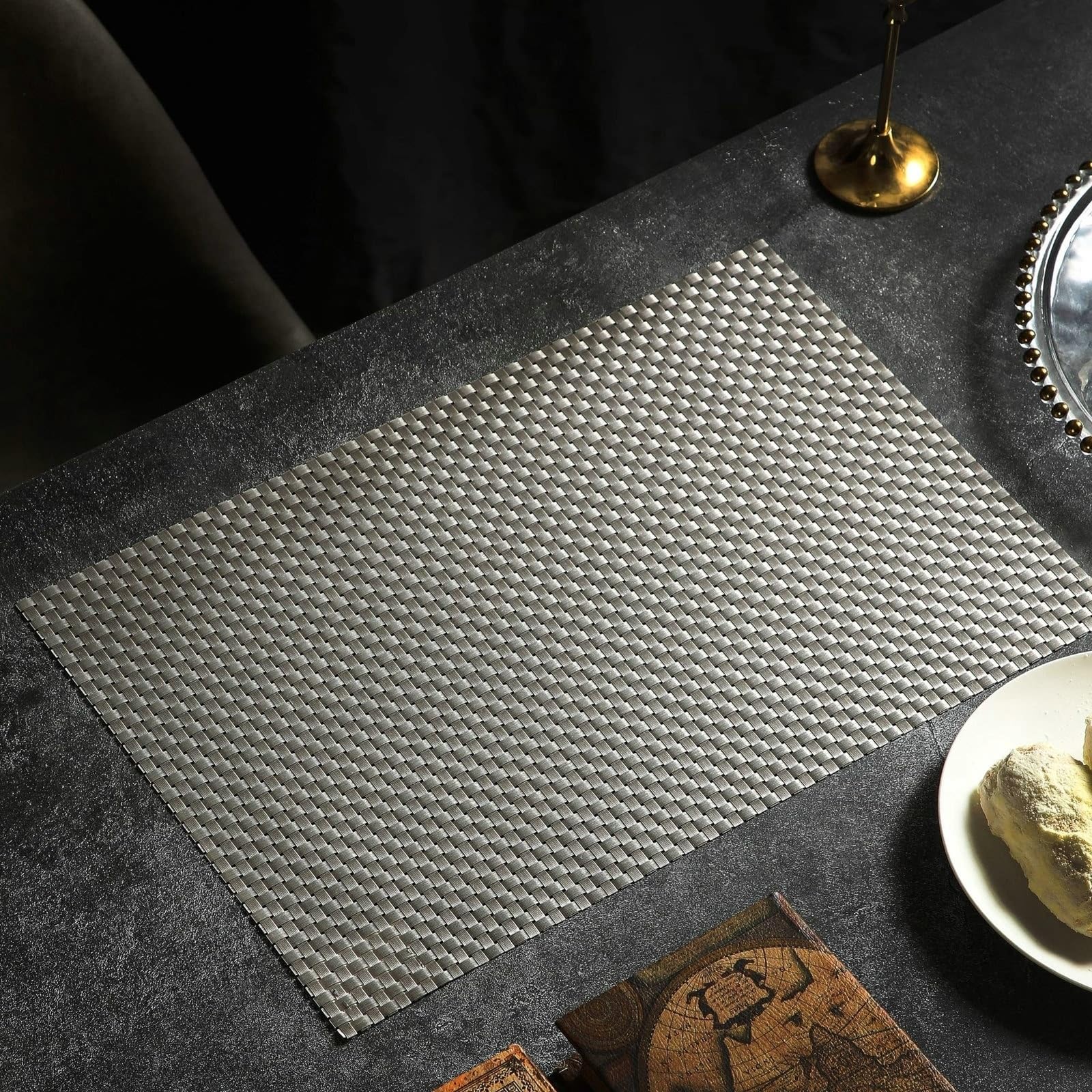 Sets de table tissés argentés de cuisine 30 x 45 cm au design raffiné