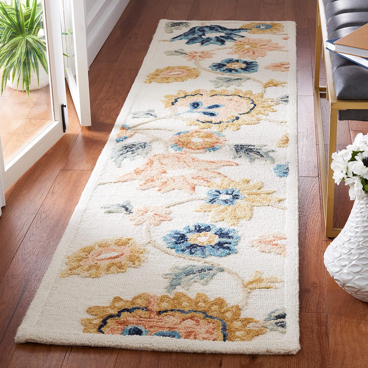 SAFAVIEH Metro Collection Runner Rug - 2'3" x 9', Ivory & Grey, Handmade Wool, Ideal for High Traffic Areas in Living Room, Bedroom (MET112A)