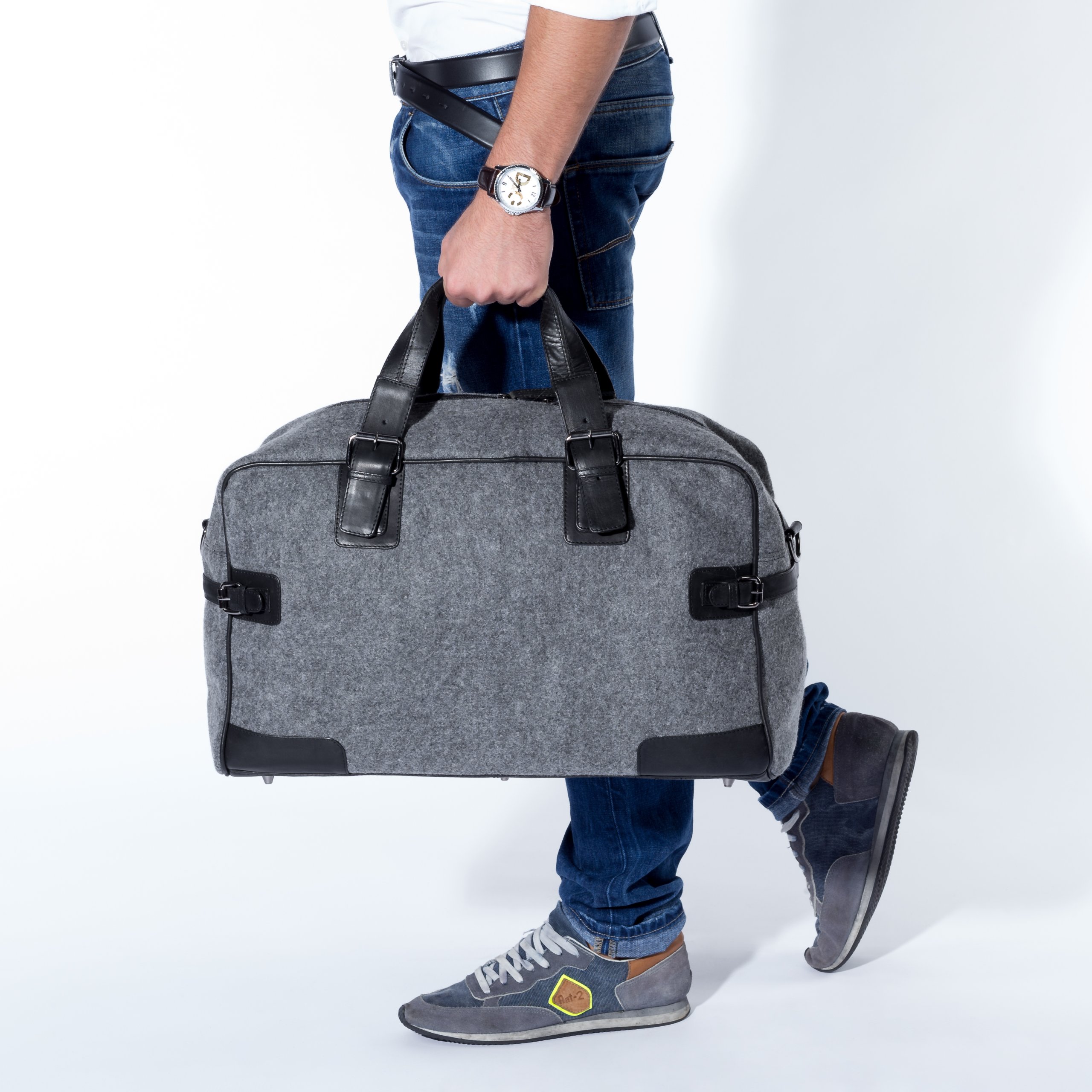 Berlin Bolso de Viaje Grande Cuero I Bolso de Deporte Fin de Semana I Maletín Viaje Weekender, Equipaje de Mano Cabina Roberto Negro Hecho a Mano