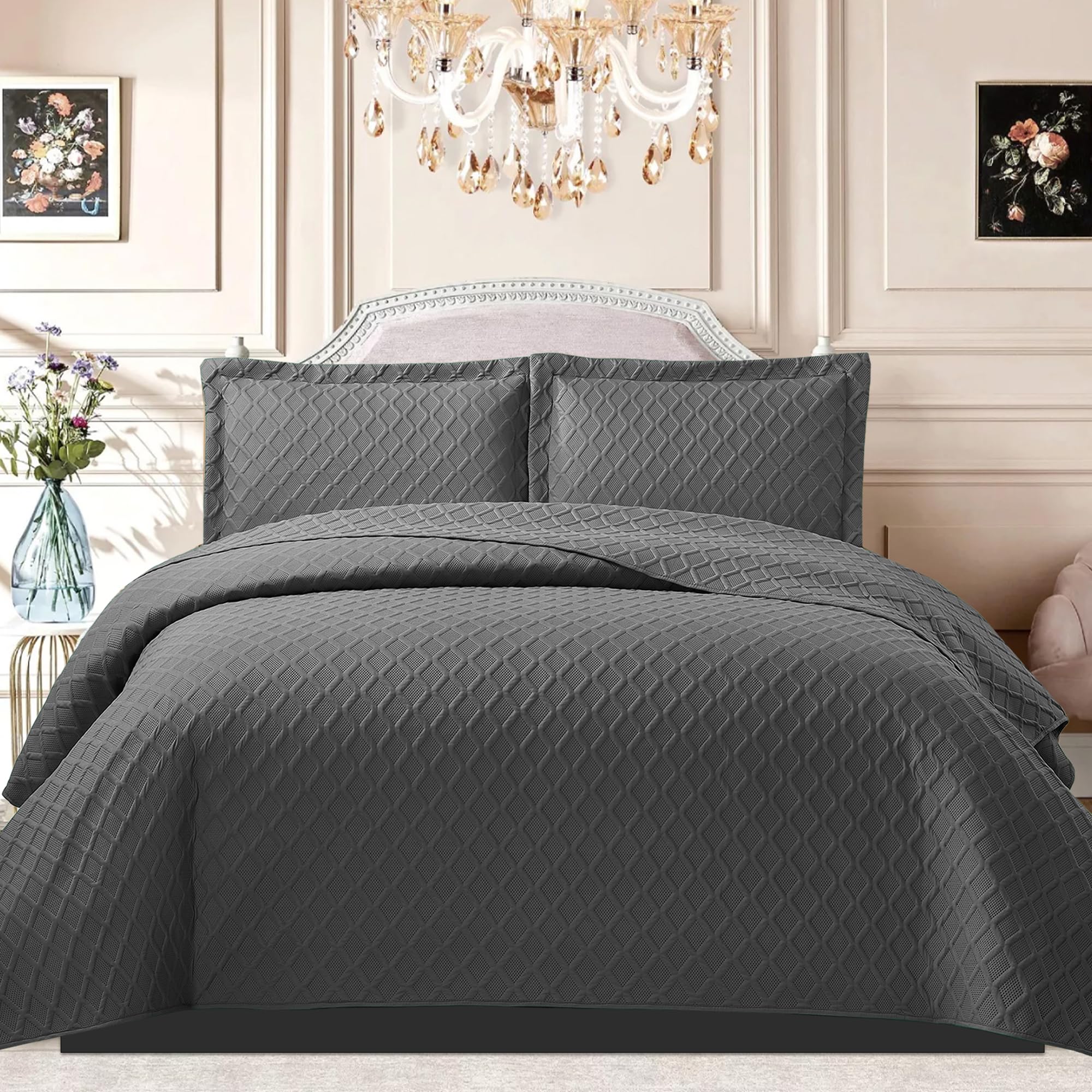B&B Quilted Bedspread Bed Throws - Luxury Embossed Diamond Check Pattern Reversible Quilt Bedspreads Coverlets for Bedroom Decor with Matching Pillow Shamss (Super King, Grey) — image 1