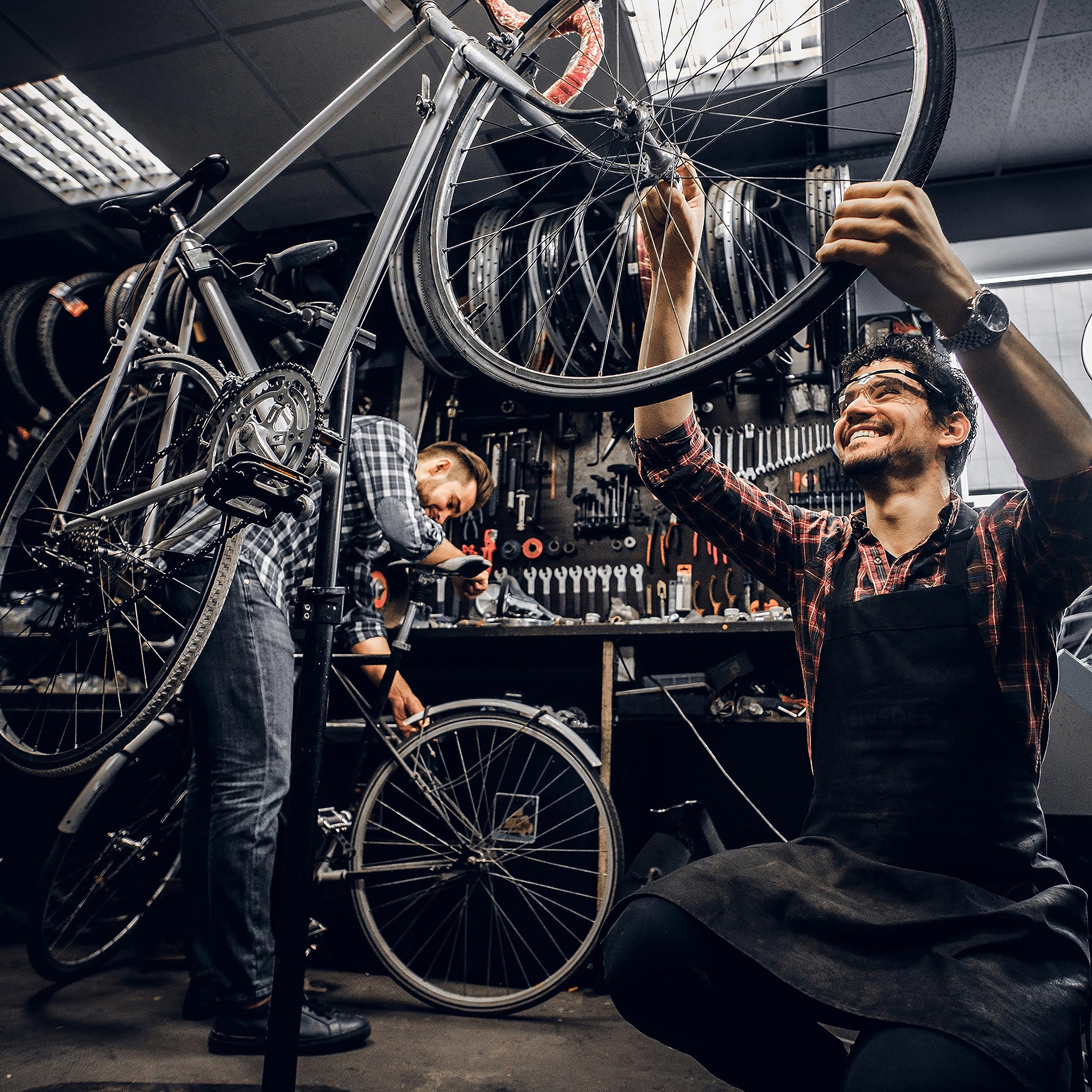 Retoo Fahrradmontageständer für Fahrräder, bis 30 kg, höhenverstellbar 108-190 cm, stabiler Montageständer für Mountainbike & E-Bike, Montageständer, Fahrradhalter für Garage & Haus, Schwarz
