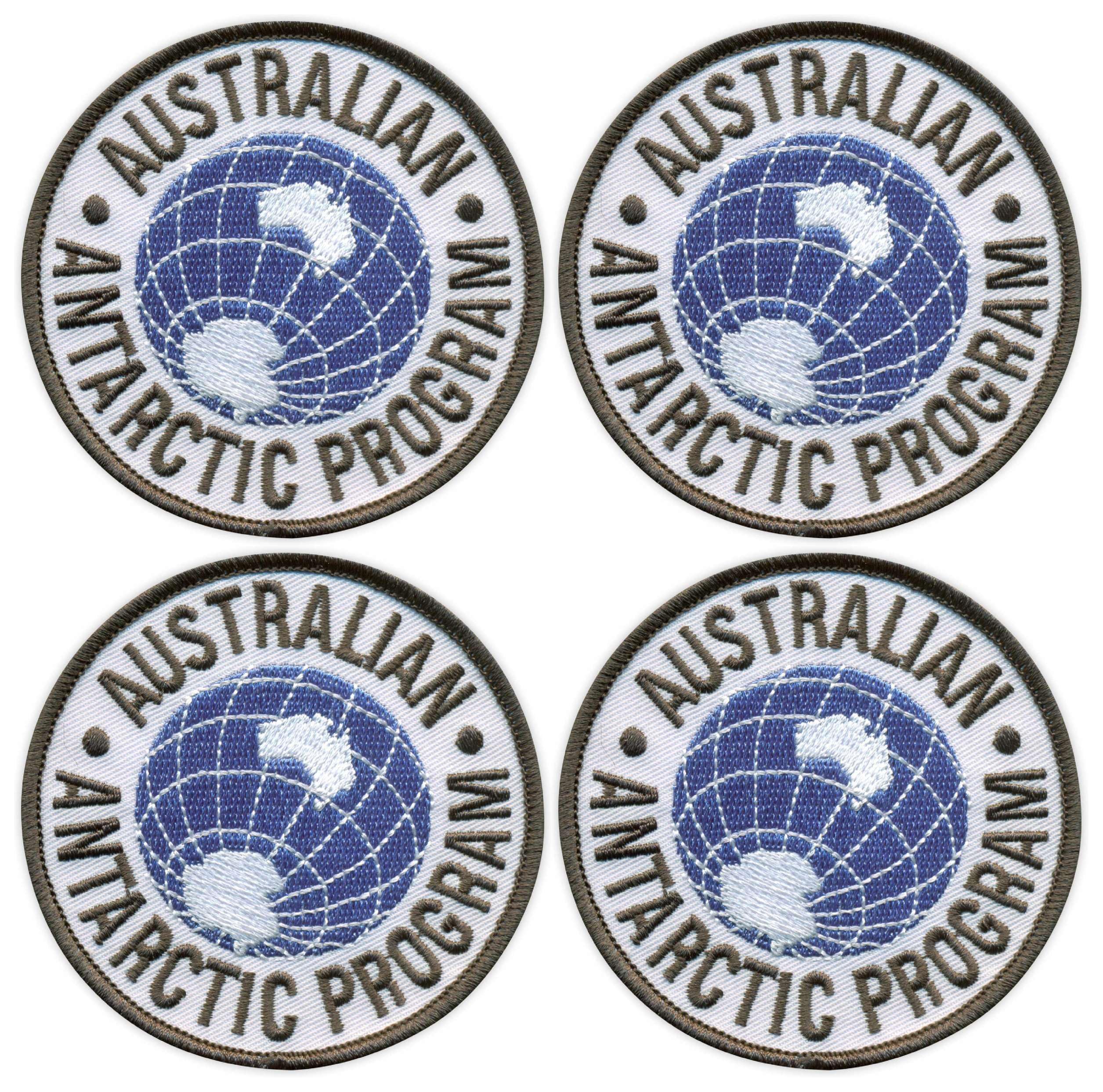 Set di quattro toppe ricamate con scritta "Patchion Australian Antarctic Program", retro termoadesivo