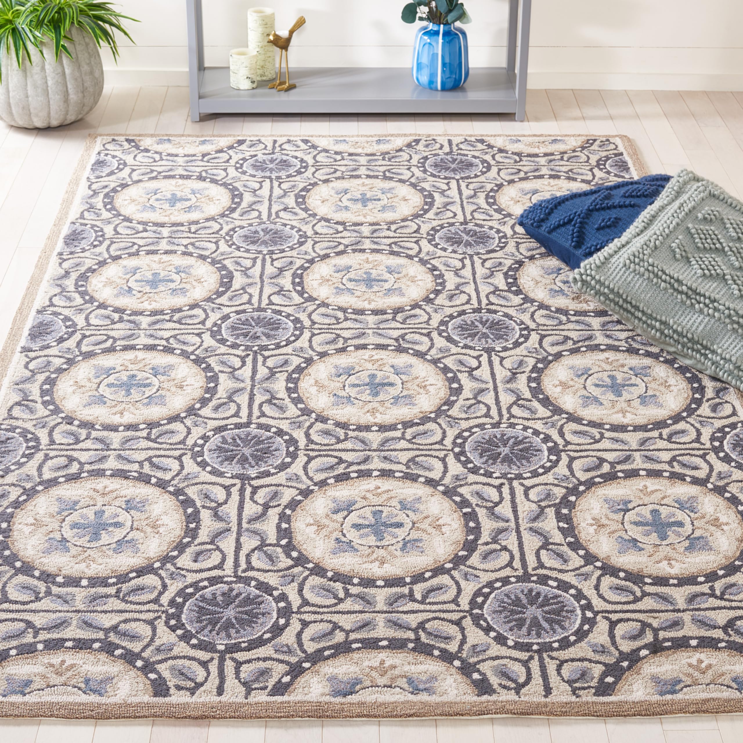 SAFAVIEH Four Seasons Collection 3'6" x 5'6" Cement / Blue FRS485E Hand-Hooked Area Rug