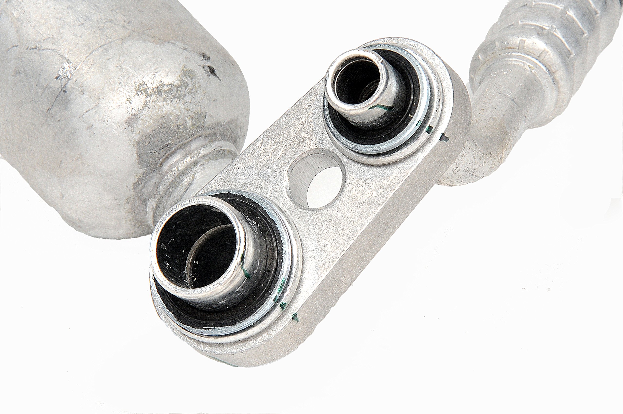 Amazon.com: GM Genuine Parts 15-34450 Air Conditioning Compressor  